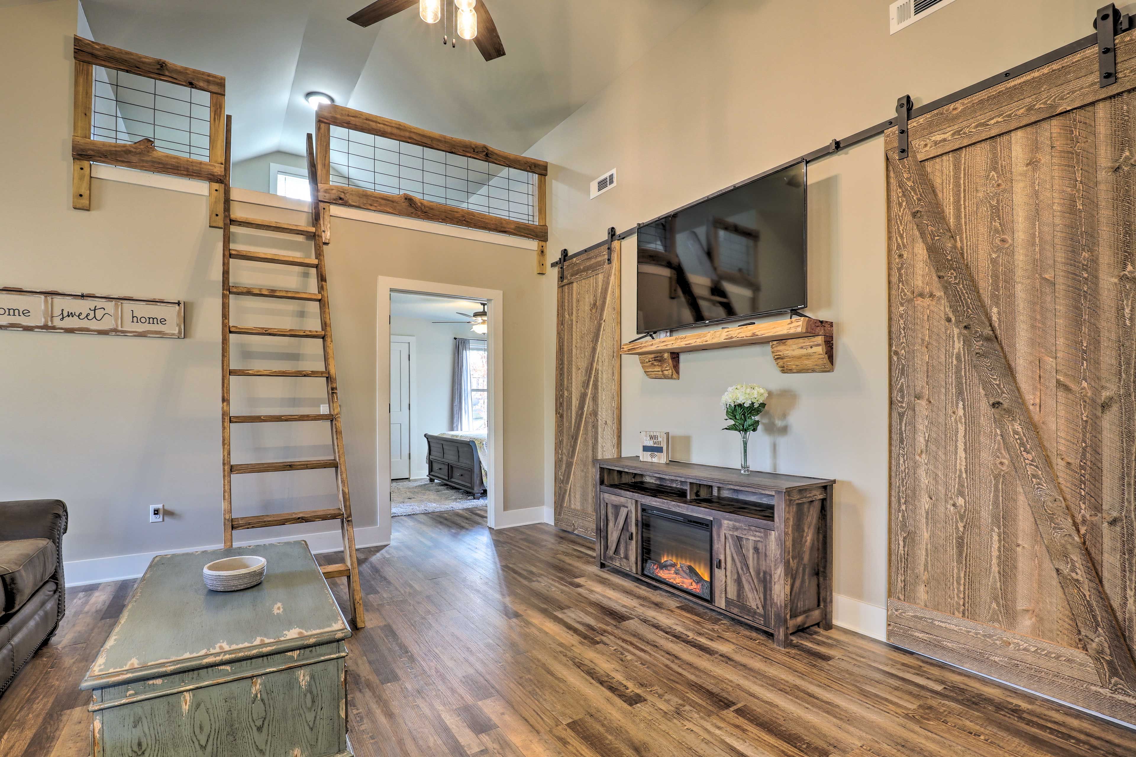 Living Room | A/C