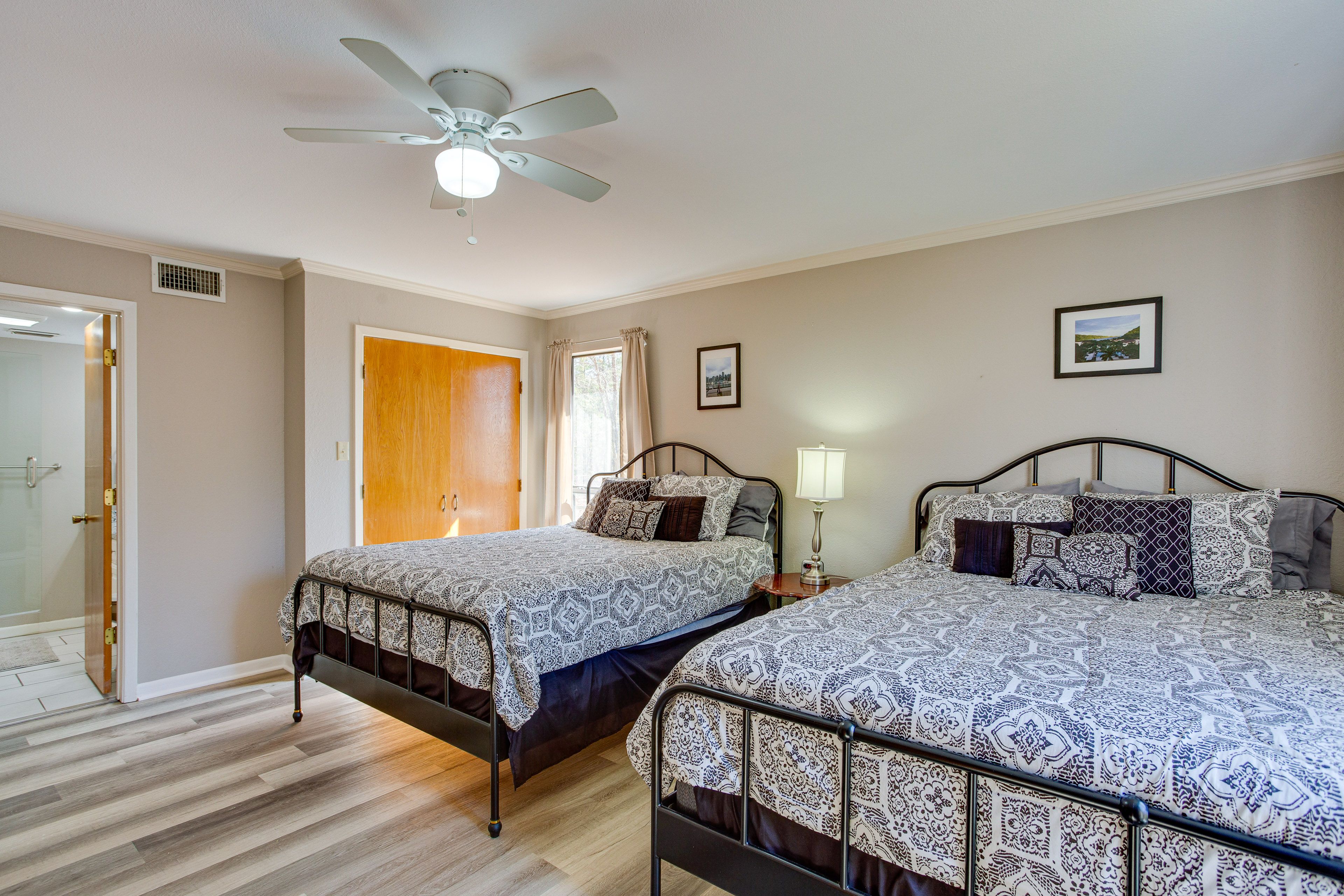 Bedroom 3 | 2 Queen Beds