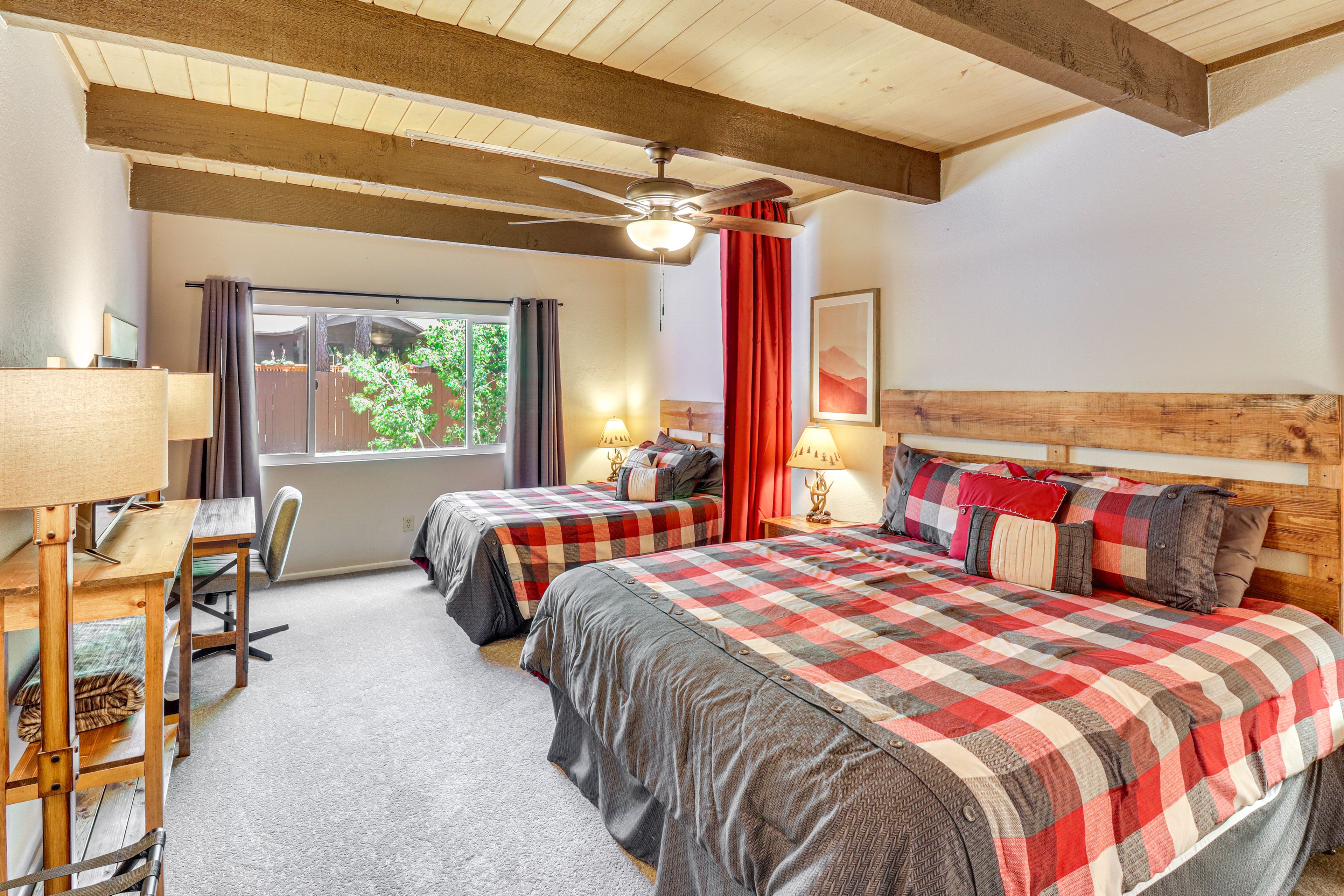 Bedroom 1 | King Bed | Full Bed | Linens Provided