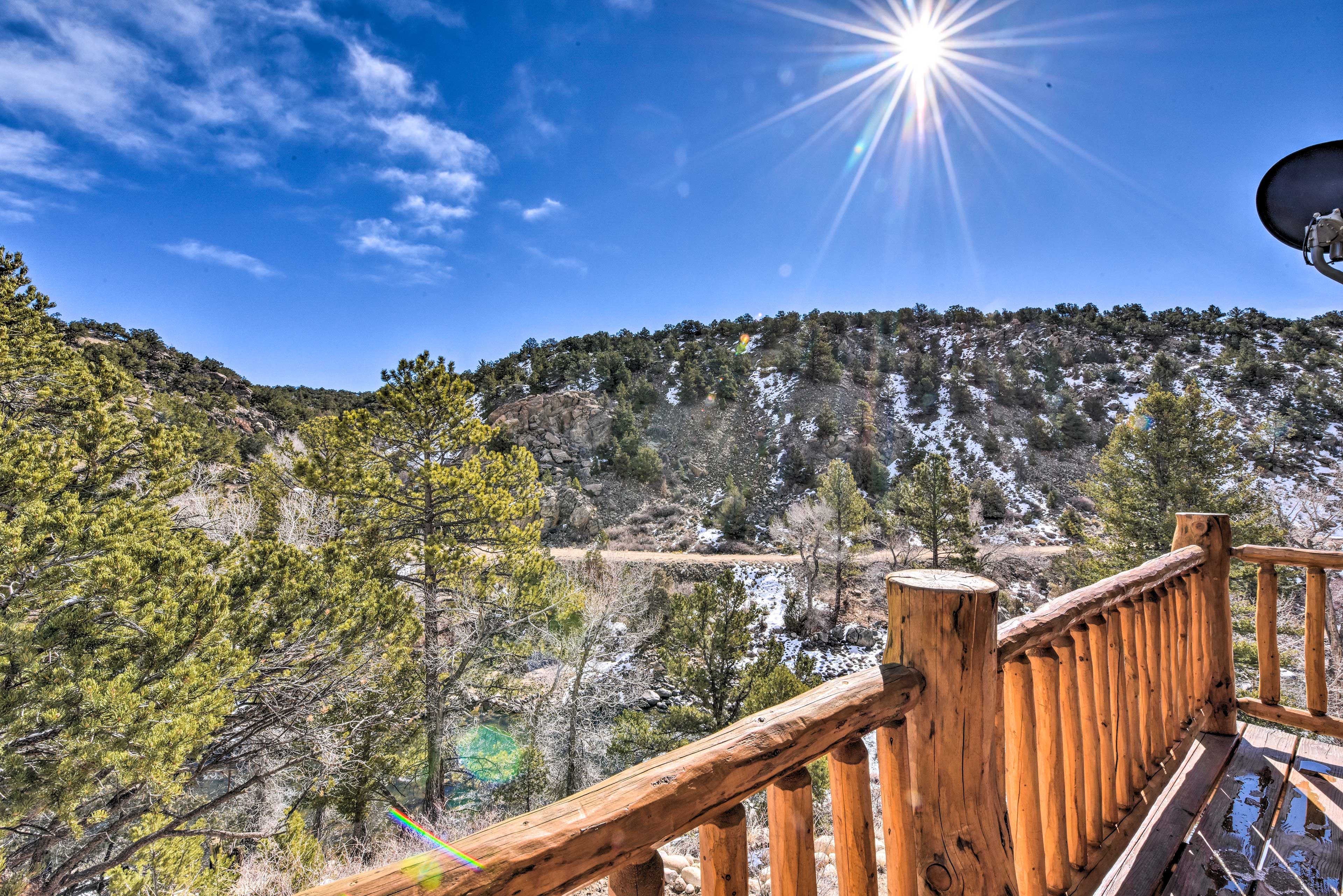 Private Balcony | Mountain View
