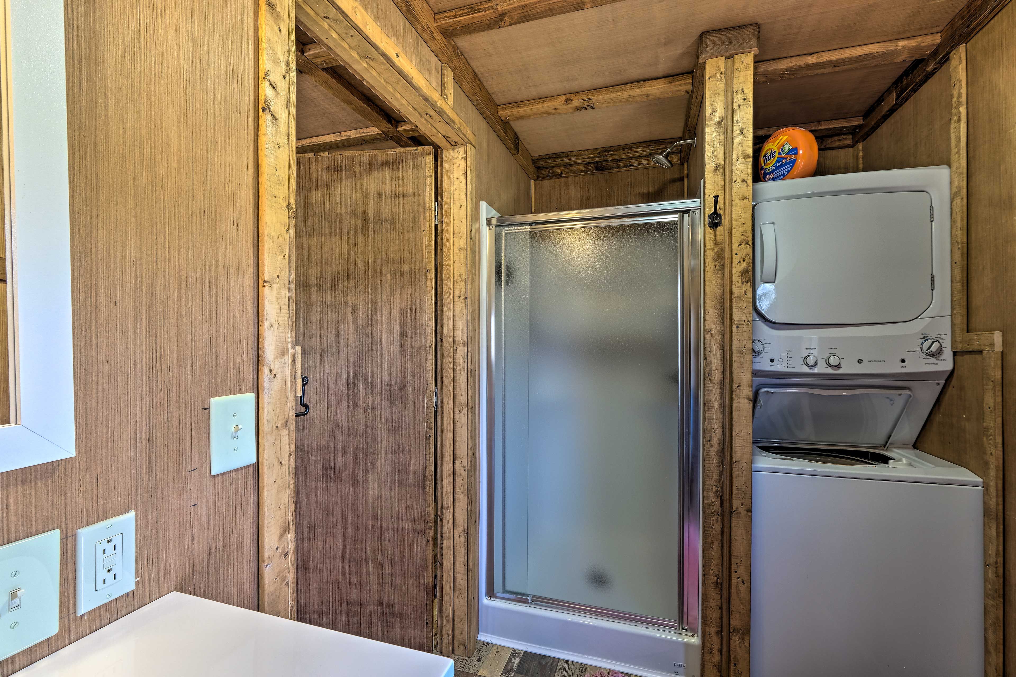 Full Bathroom | In-Unit Laundry