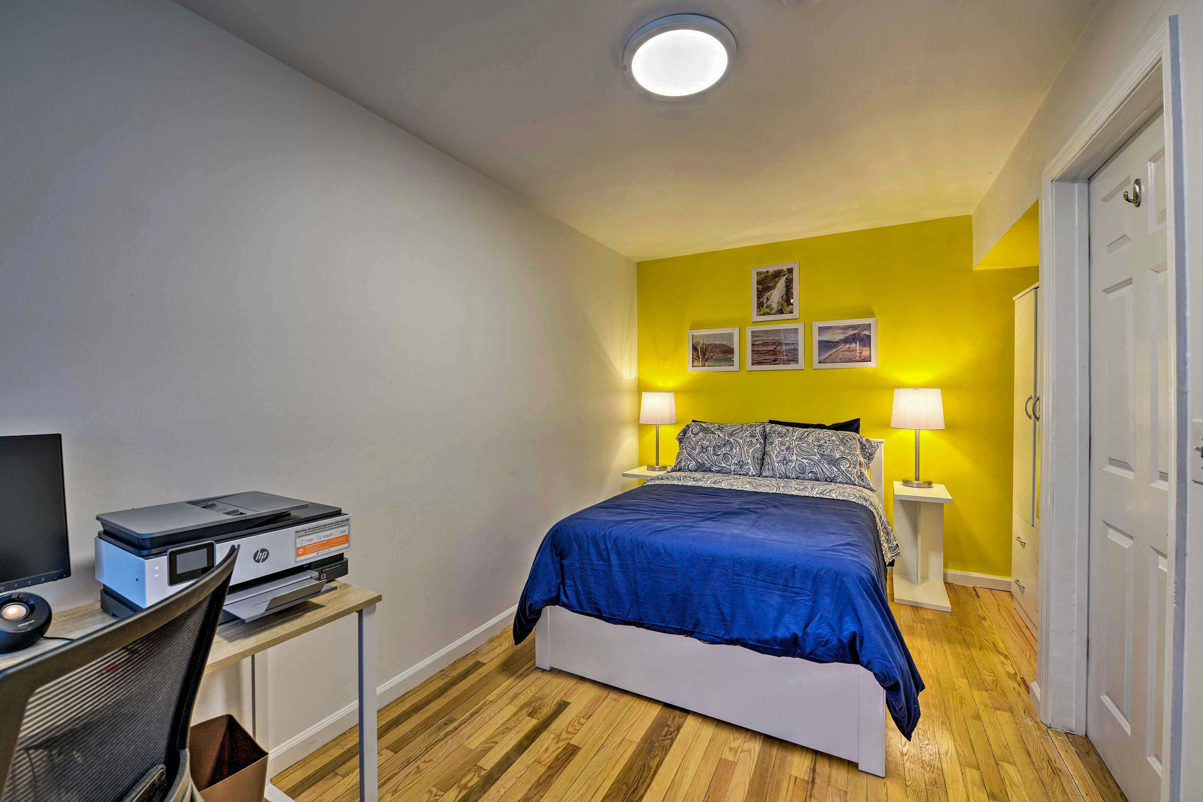 Bedroom 2 (Office)