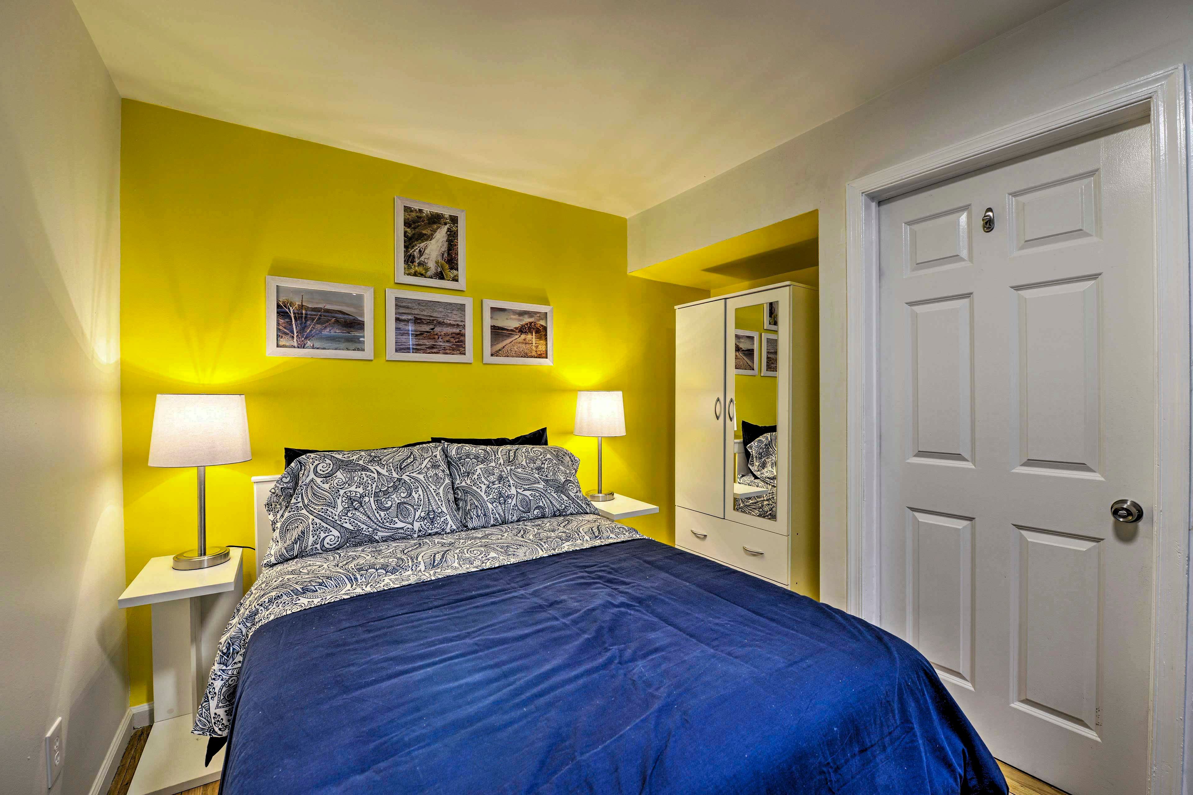Bedroom 2 (Office)