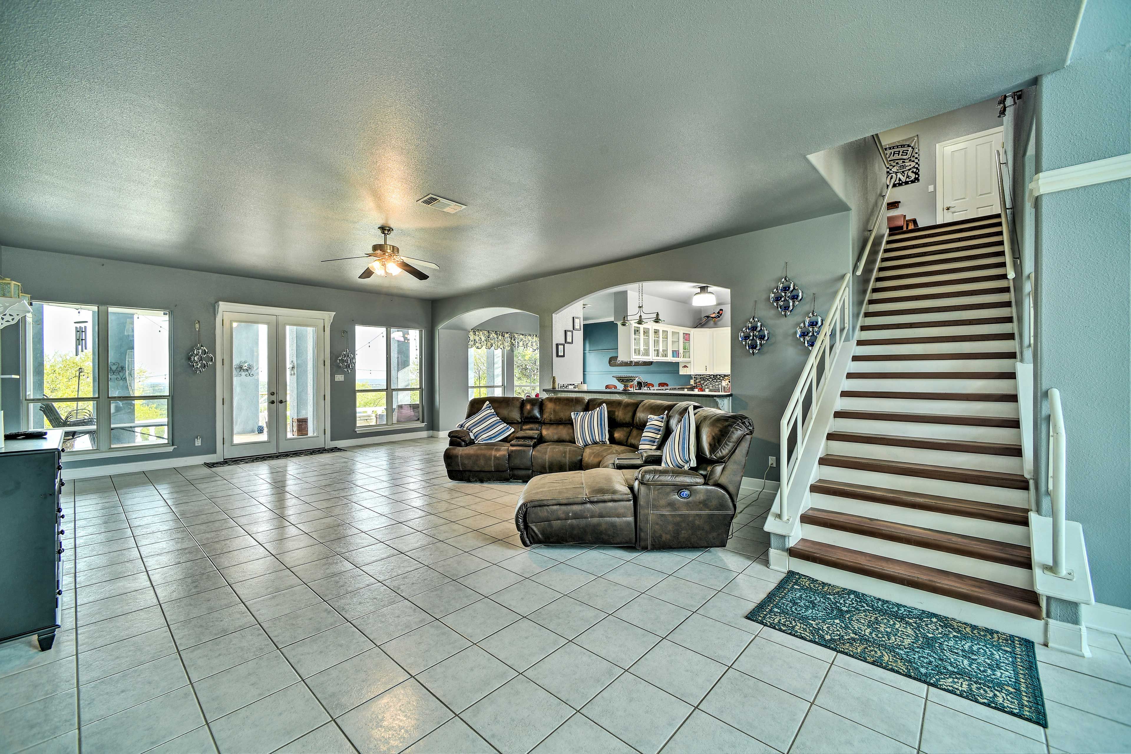 Living Area | Main Floor