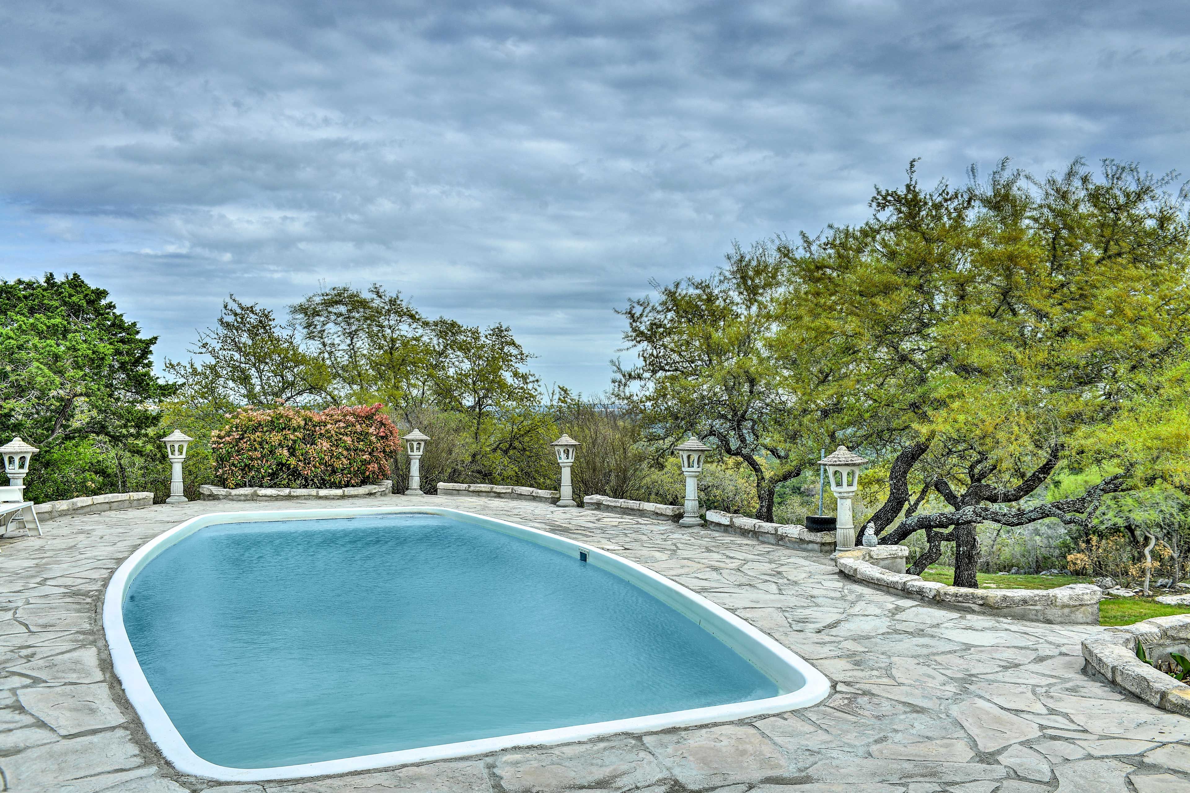 Private Pool