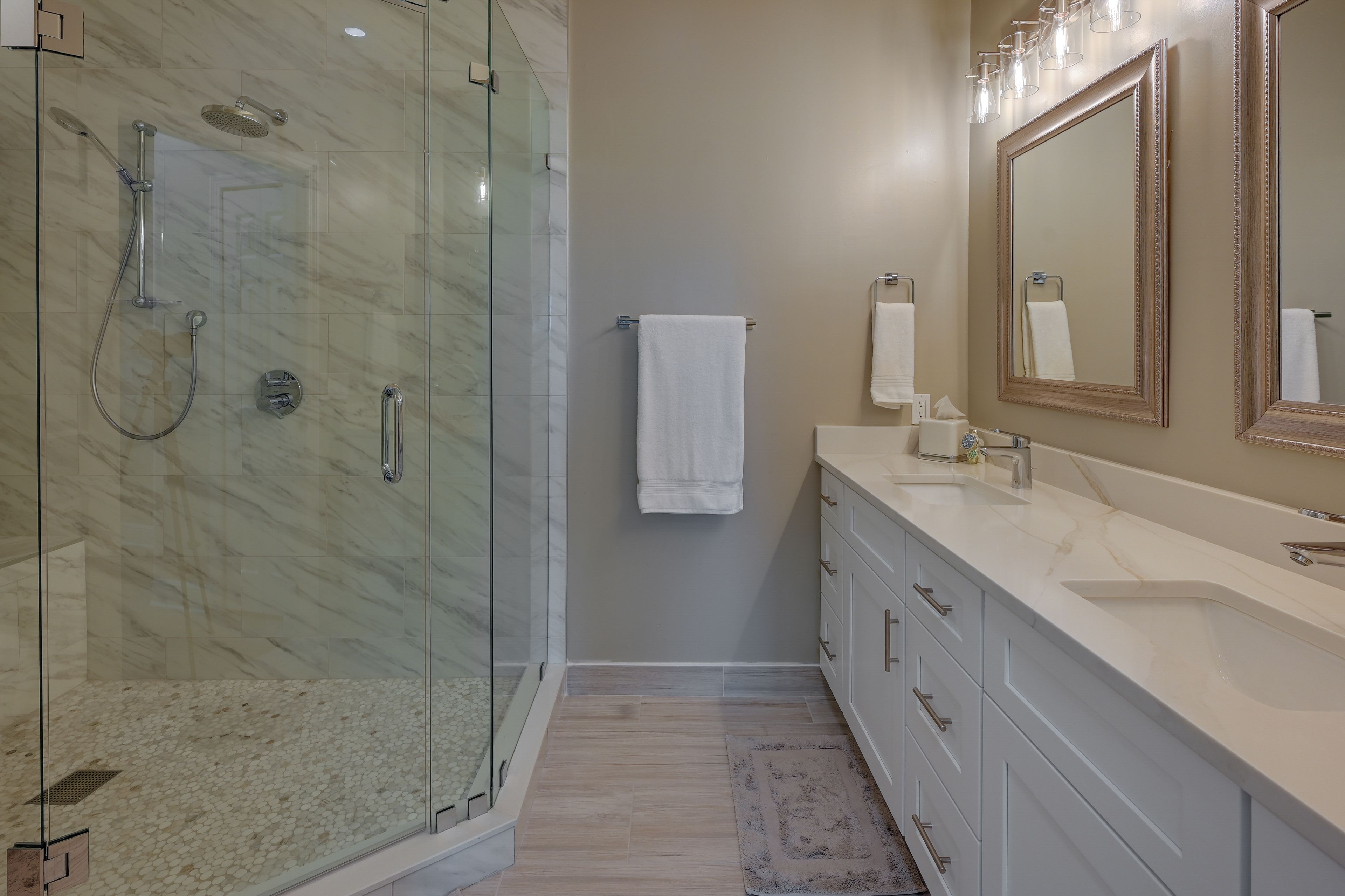 En-Suite Bathroom