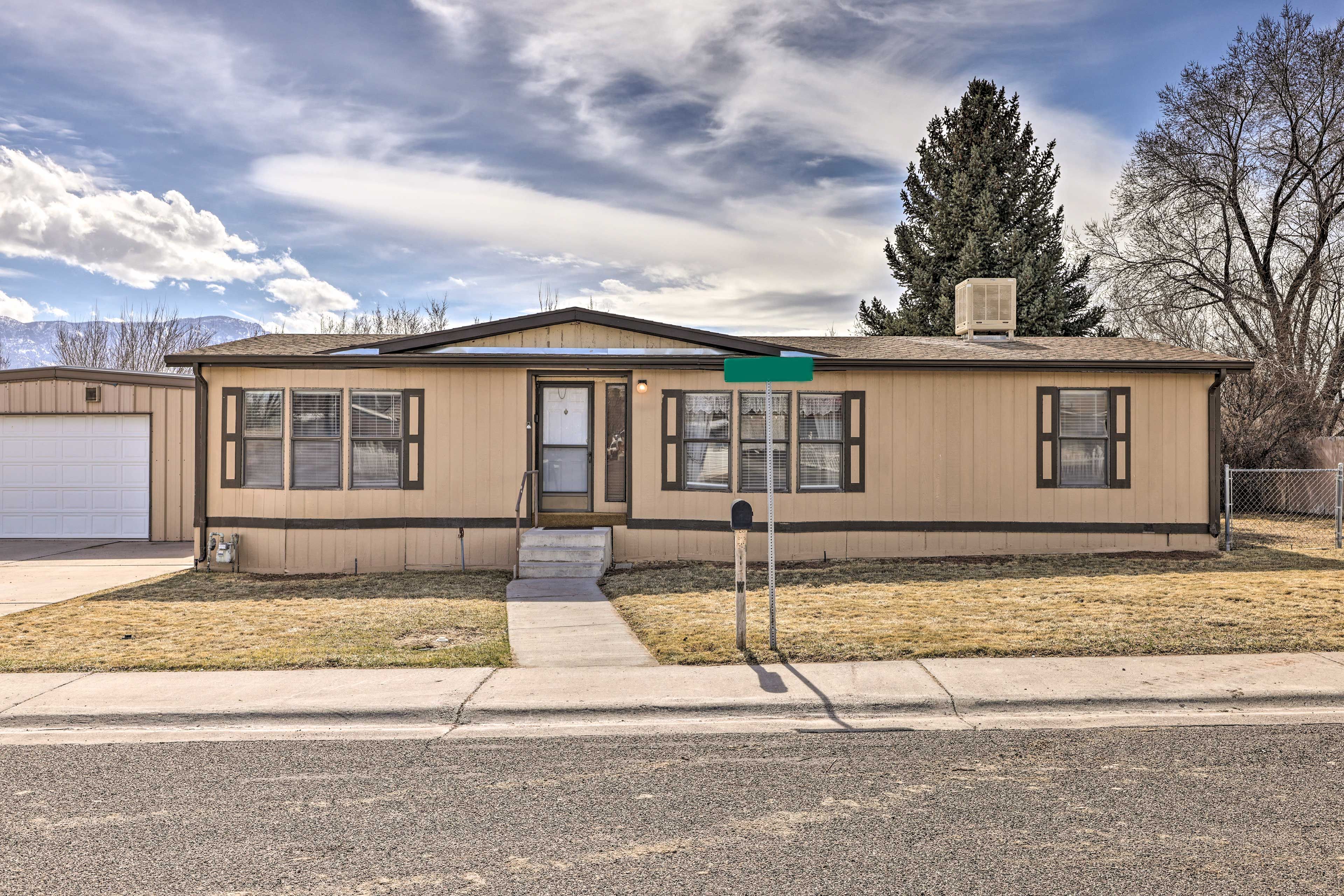Home Exterior | 10.3 Miles From Mystic Hot Springs
