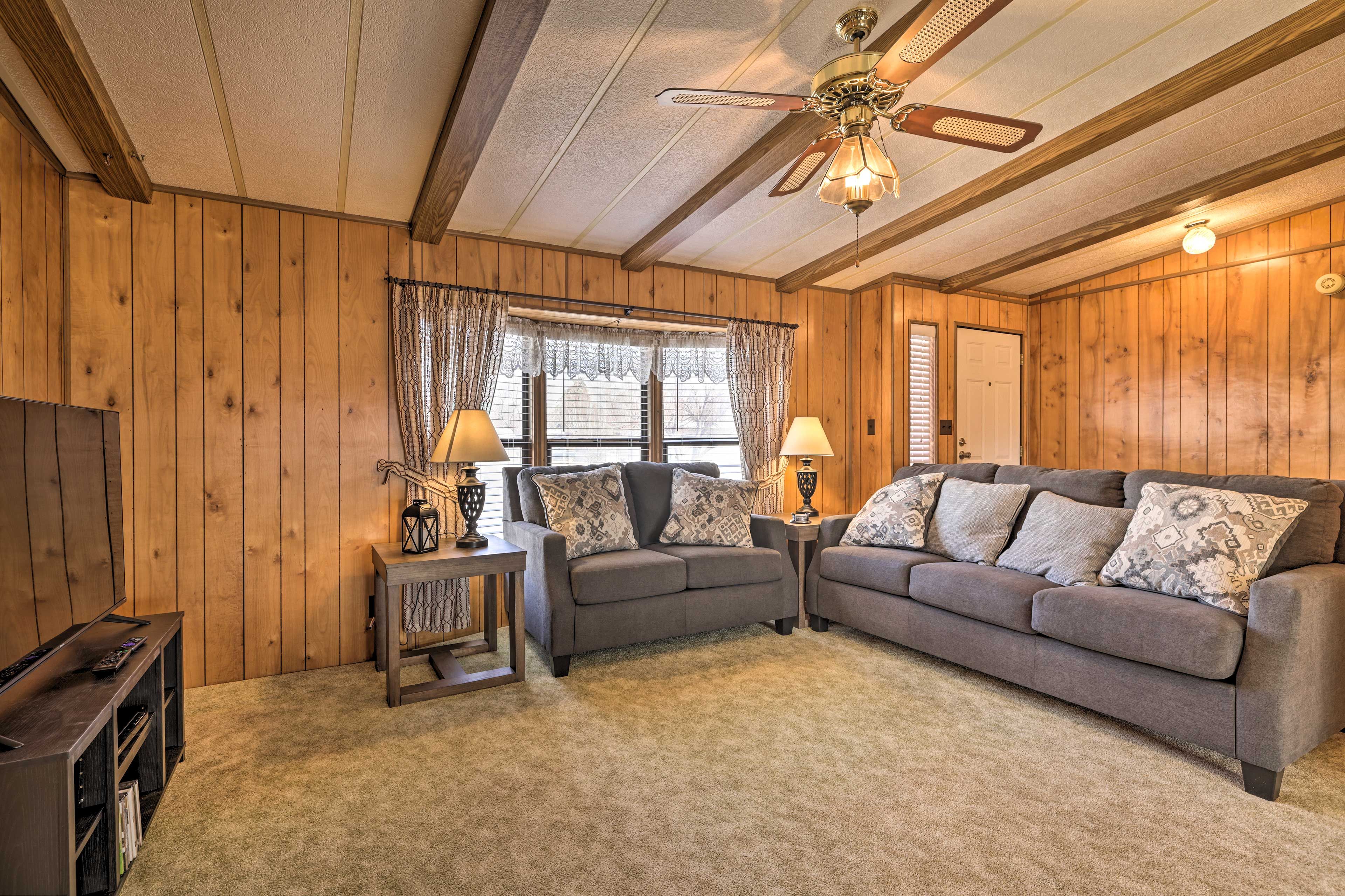 Living Room | Free WiFi | Stairs Required For Access