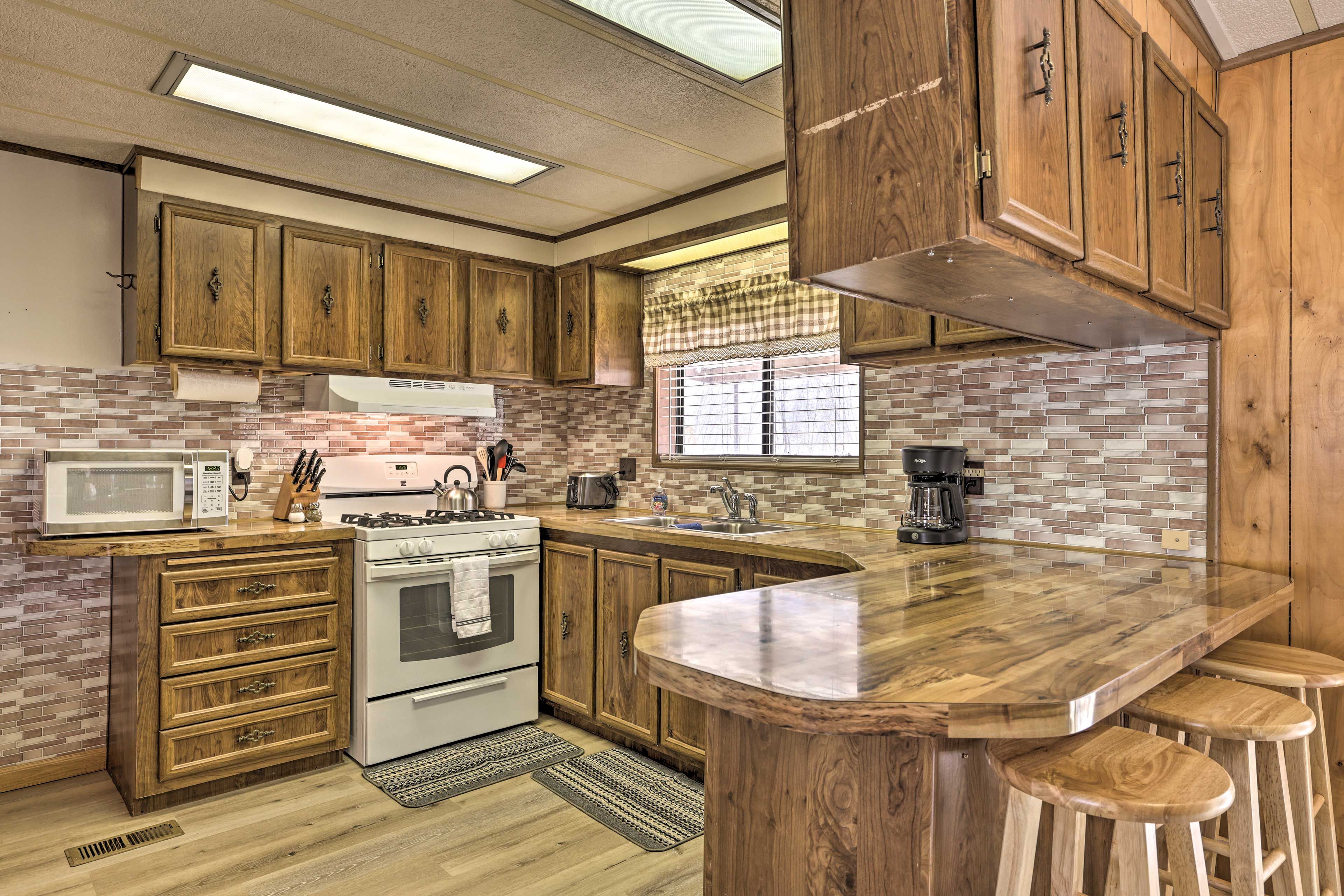 Kitchen | Fully Equipped