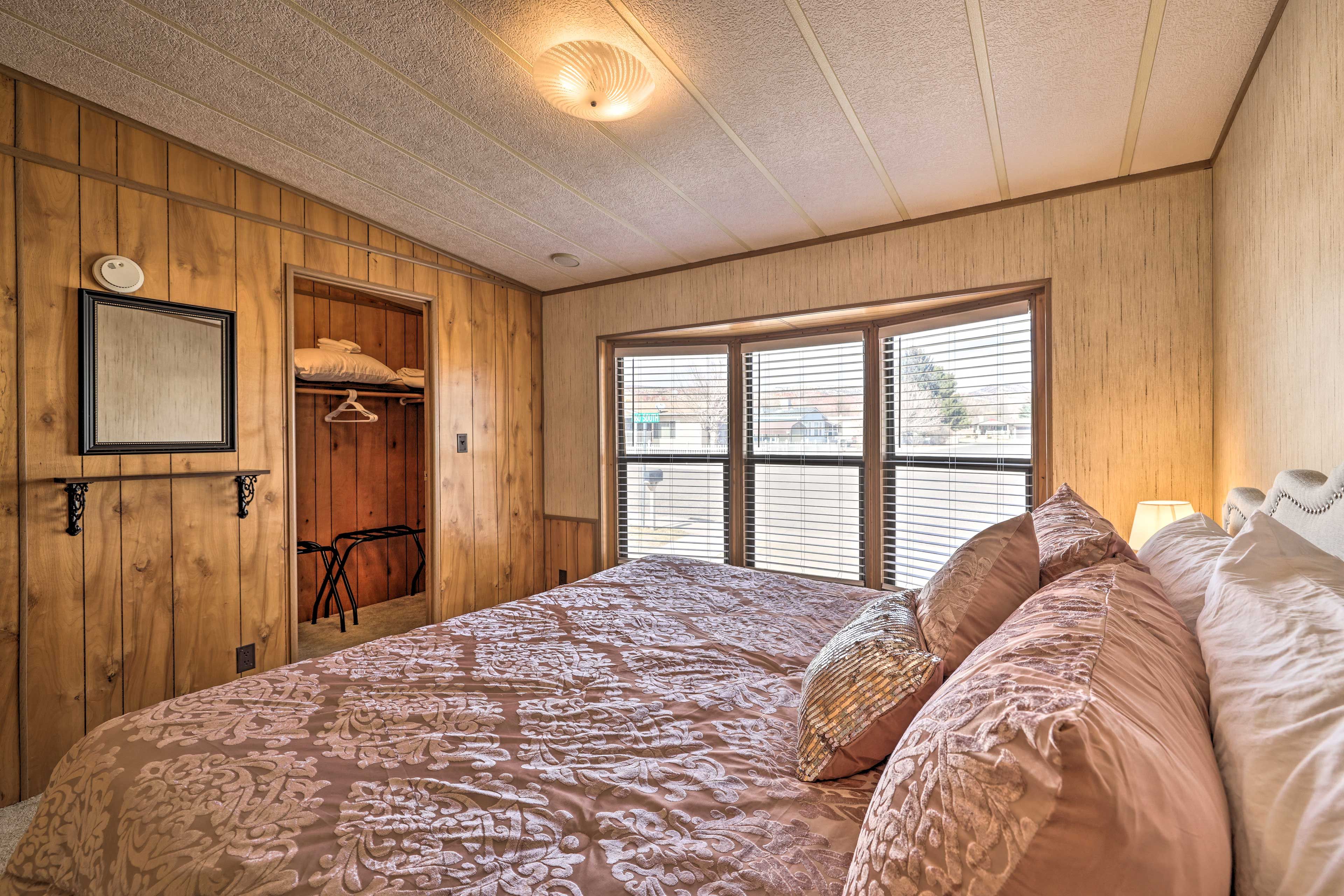 Bedroom 1 | Linens Provided