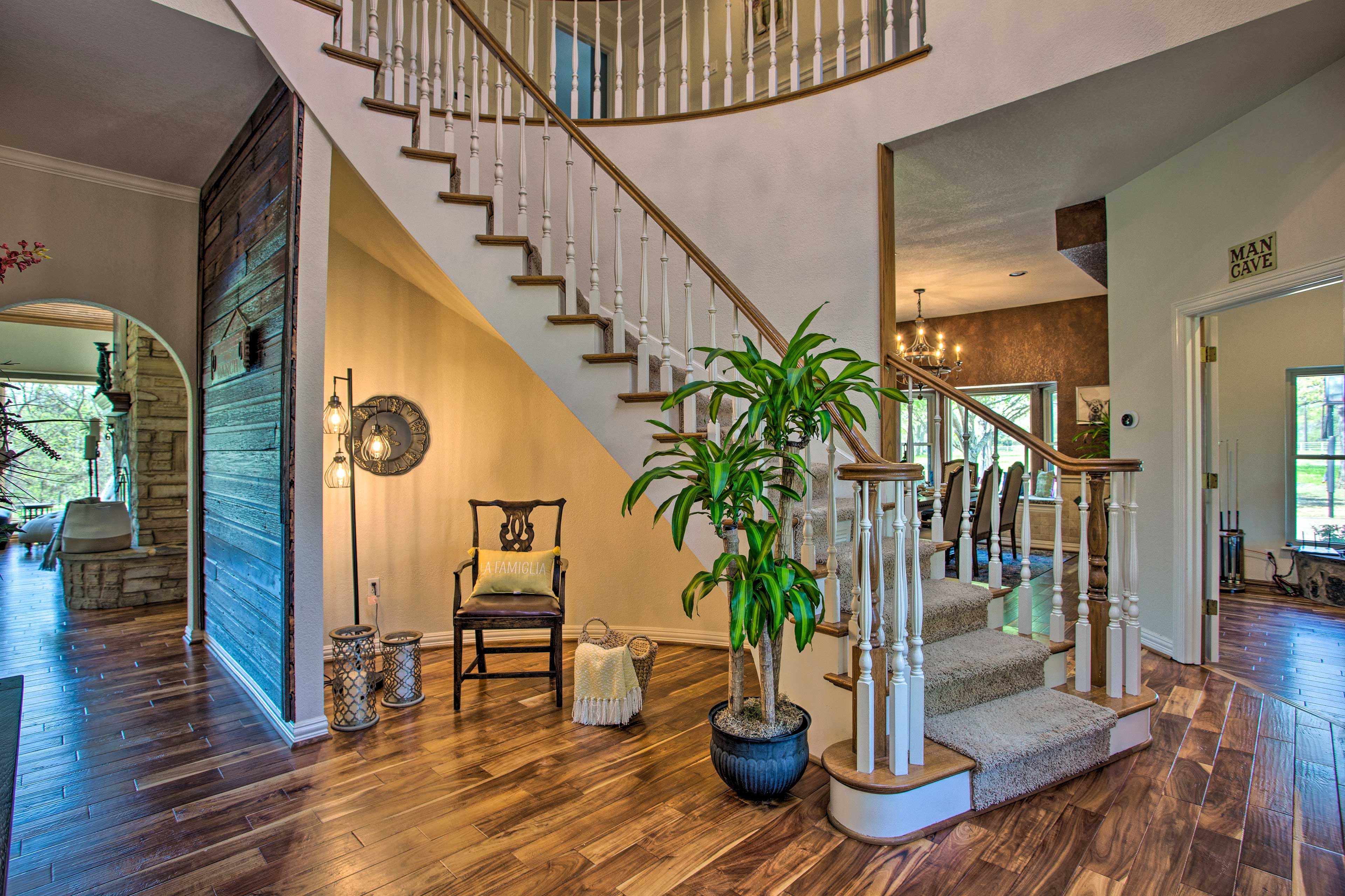 Entryway | 1st Floor | Central Heating & Air Conditioning