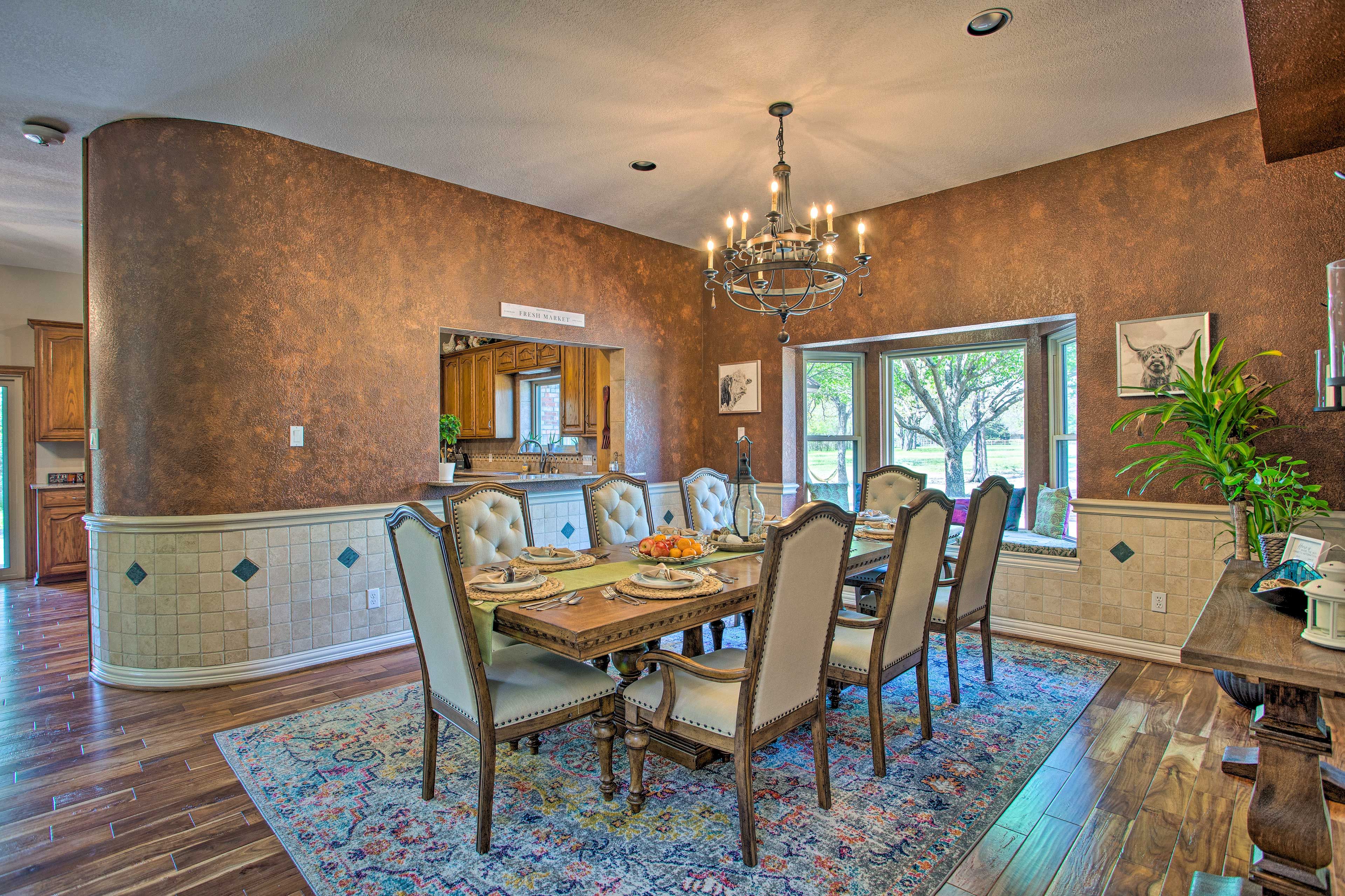 Dining Room | 1st Floor | High Chair Available