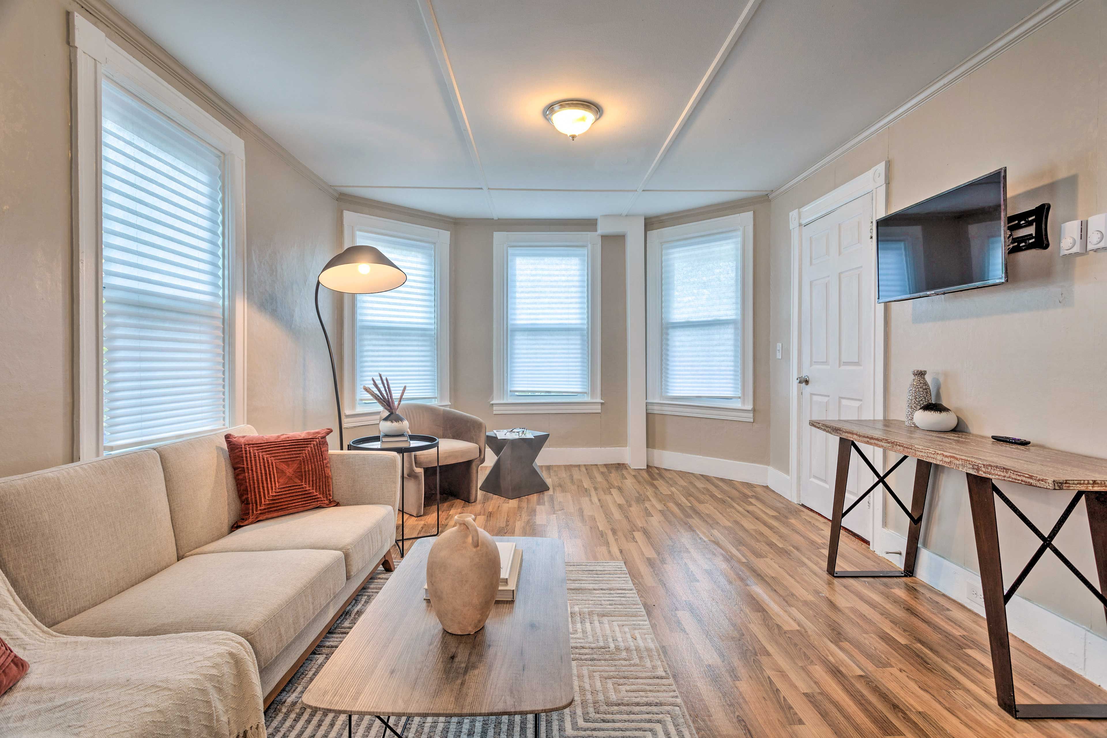 Attleboro Vacation Rental | 2BR | 1BA | 1,000 Sq Ft | Stairs Required
