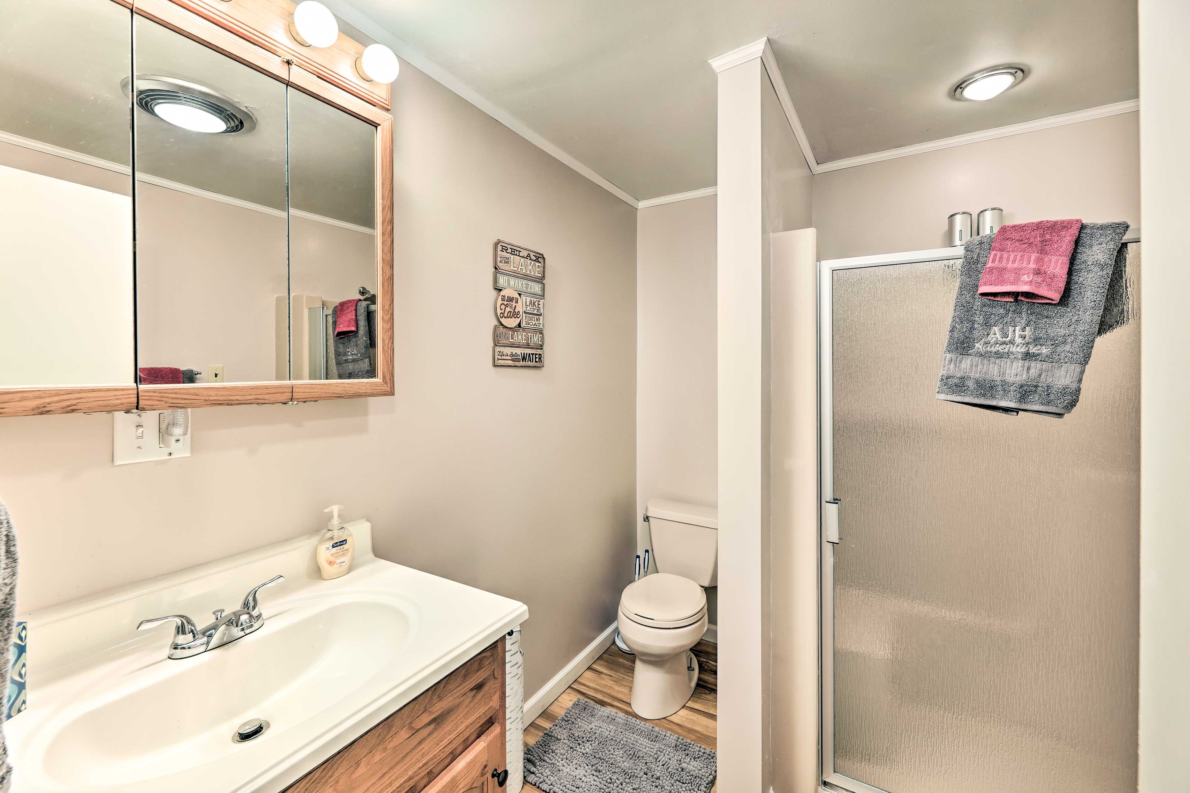 Full Bathroom
