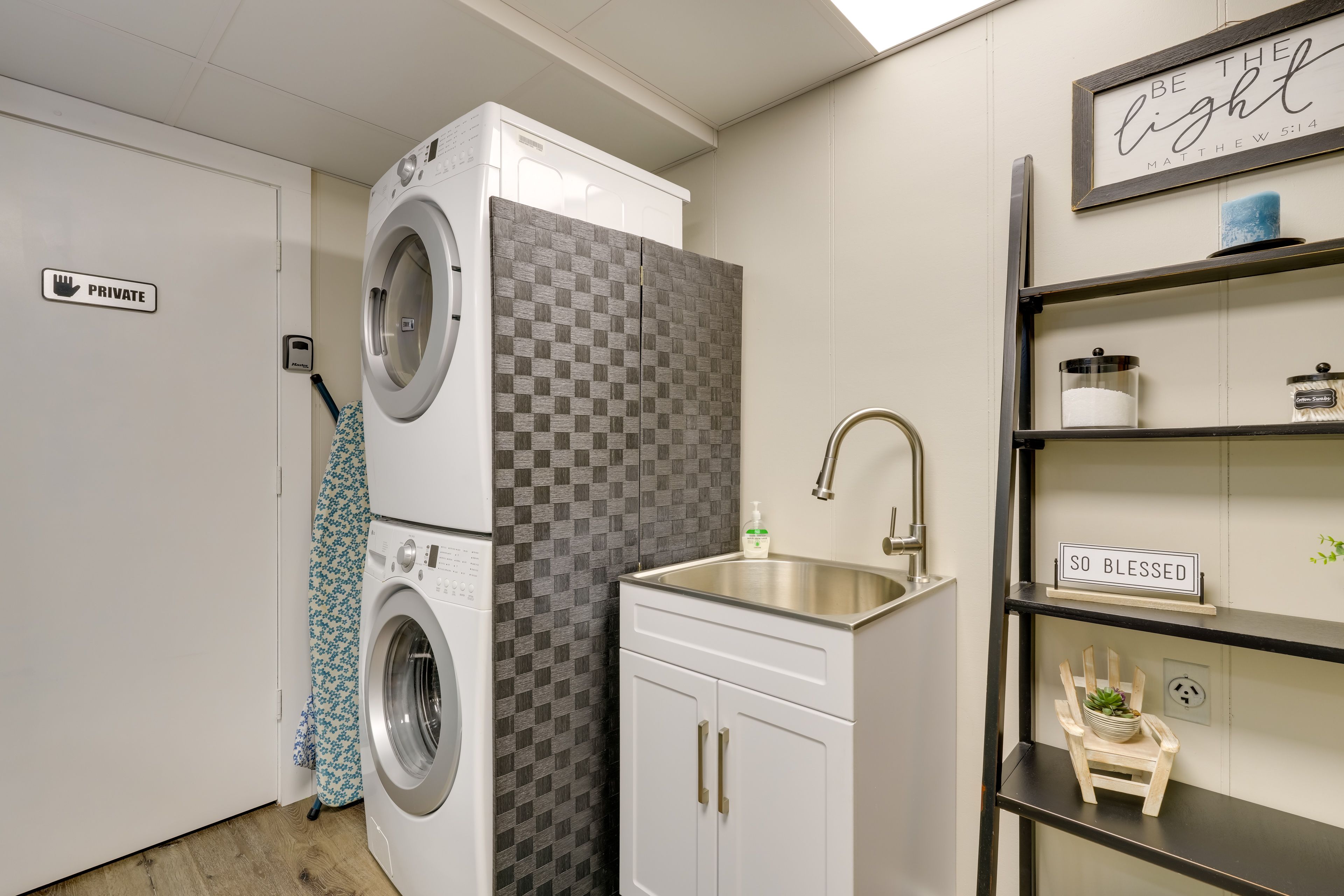 Washer/Dryer