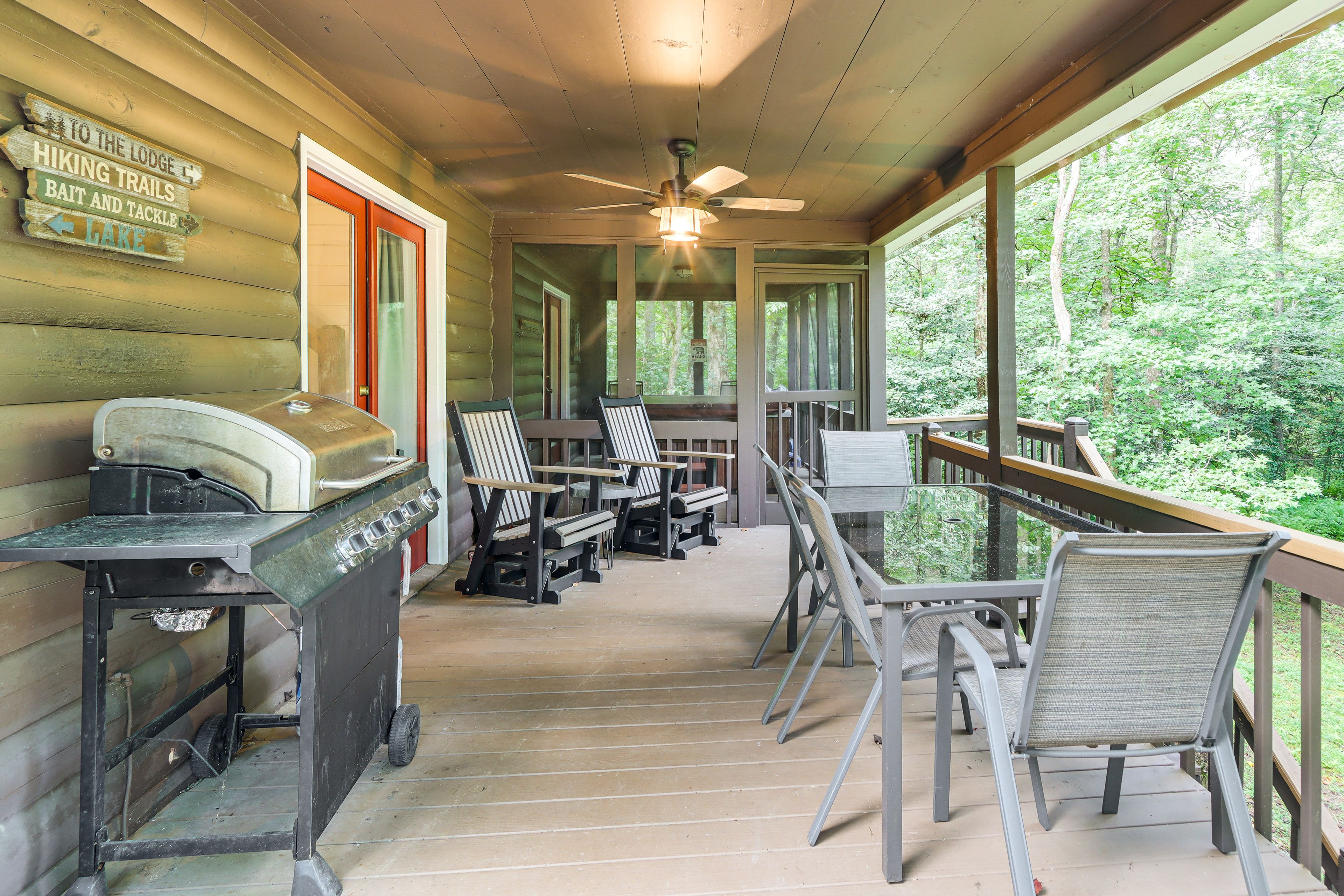 Wraparound Deck