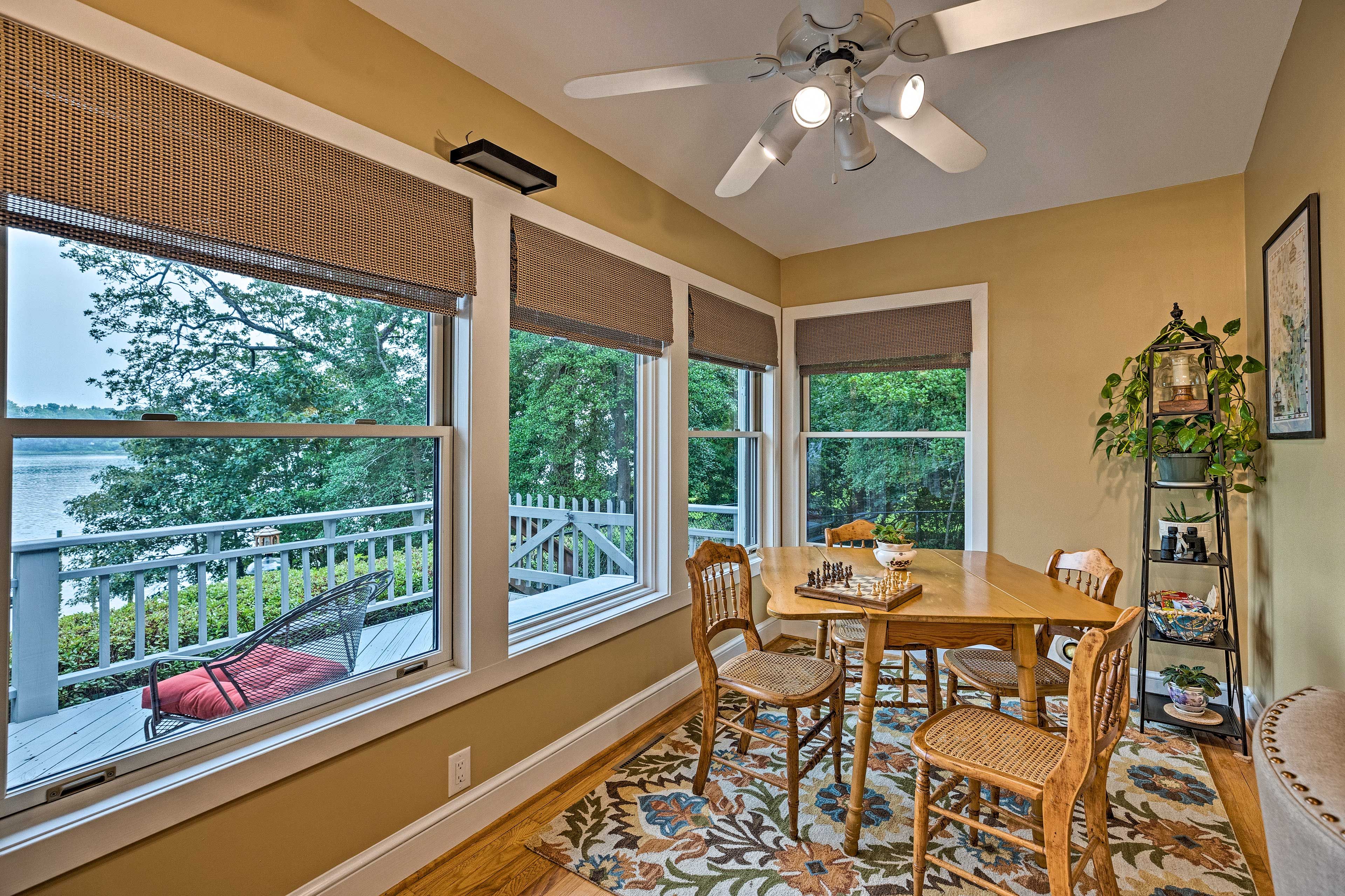 Breakfast Nook | Backup Generator Available