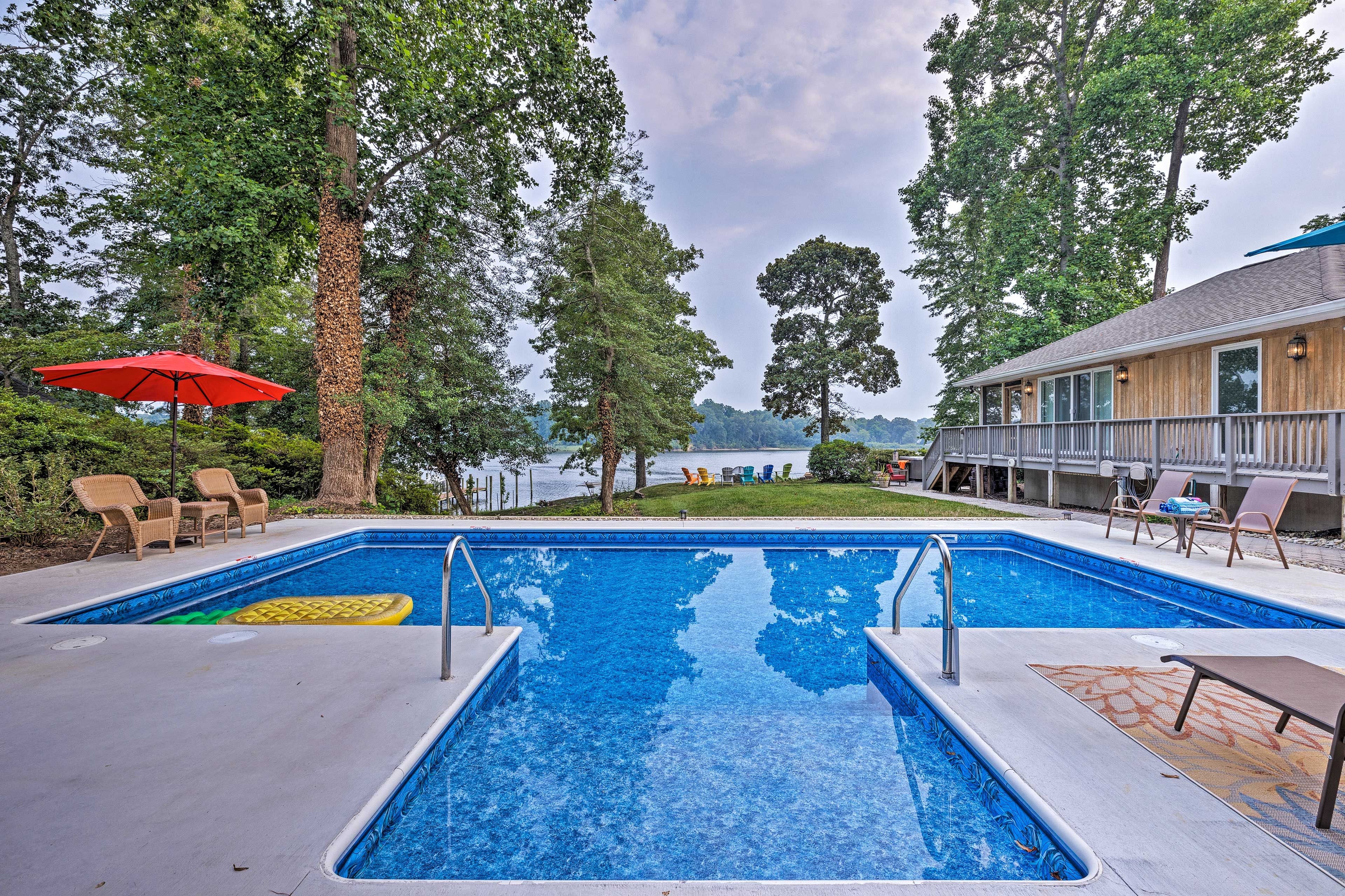 Seasonal Pool (May 1-Oct 5) | Outdoor Shower Available