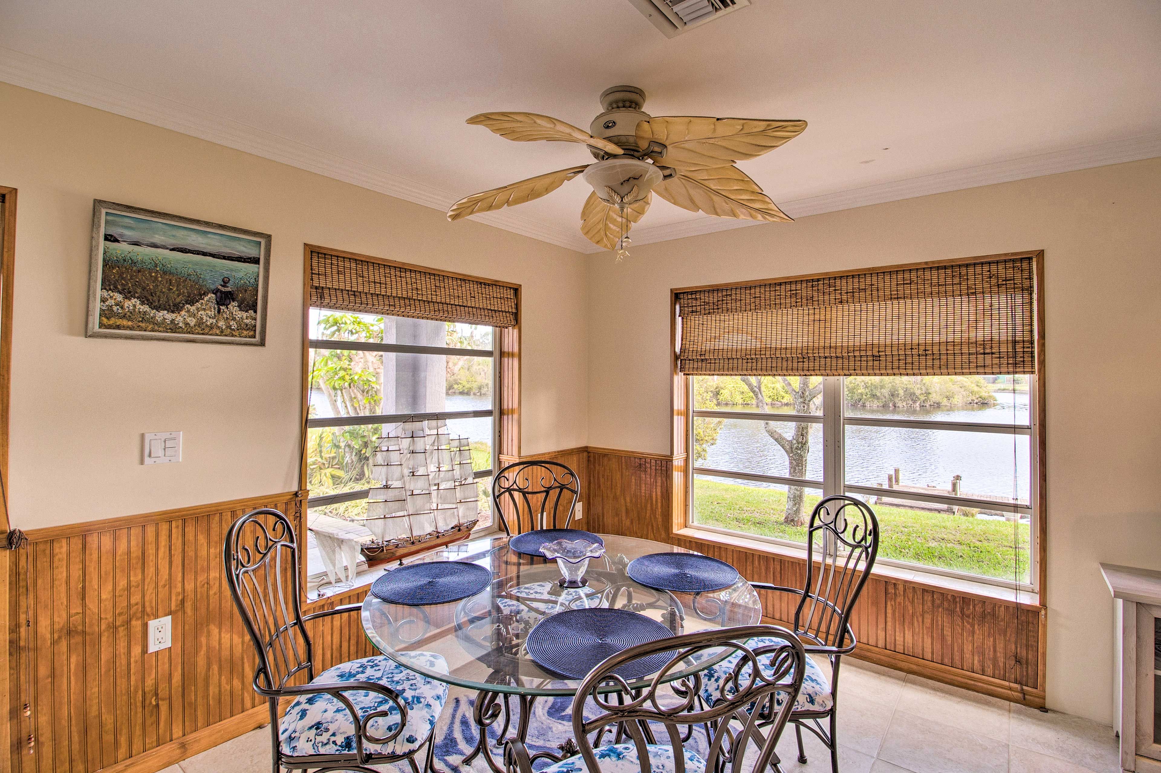 Living Room | Dining Area