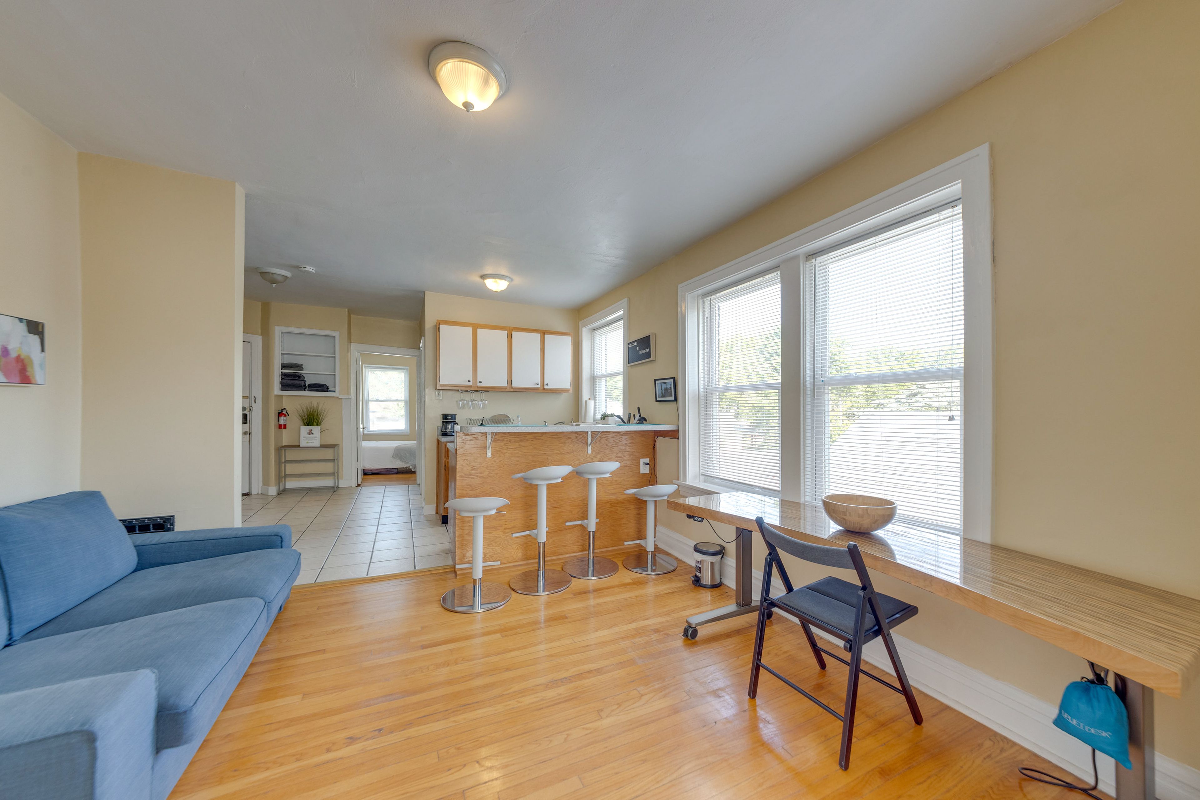 Family Room | Stand-Up Desk