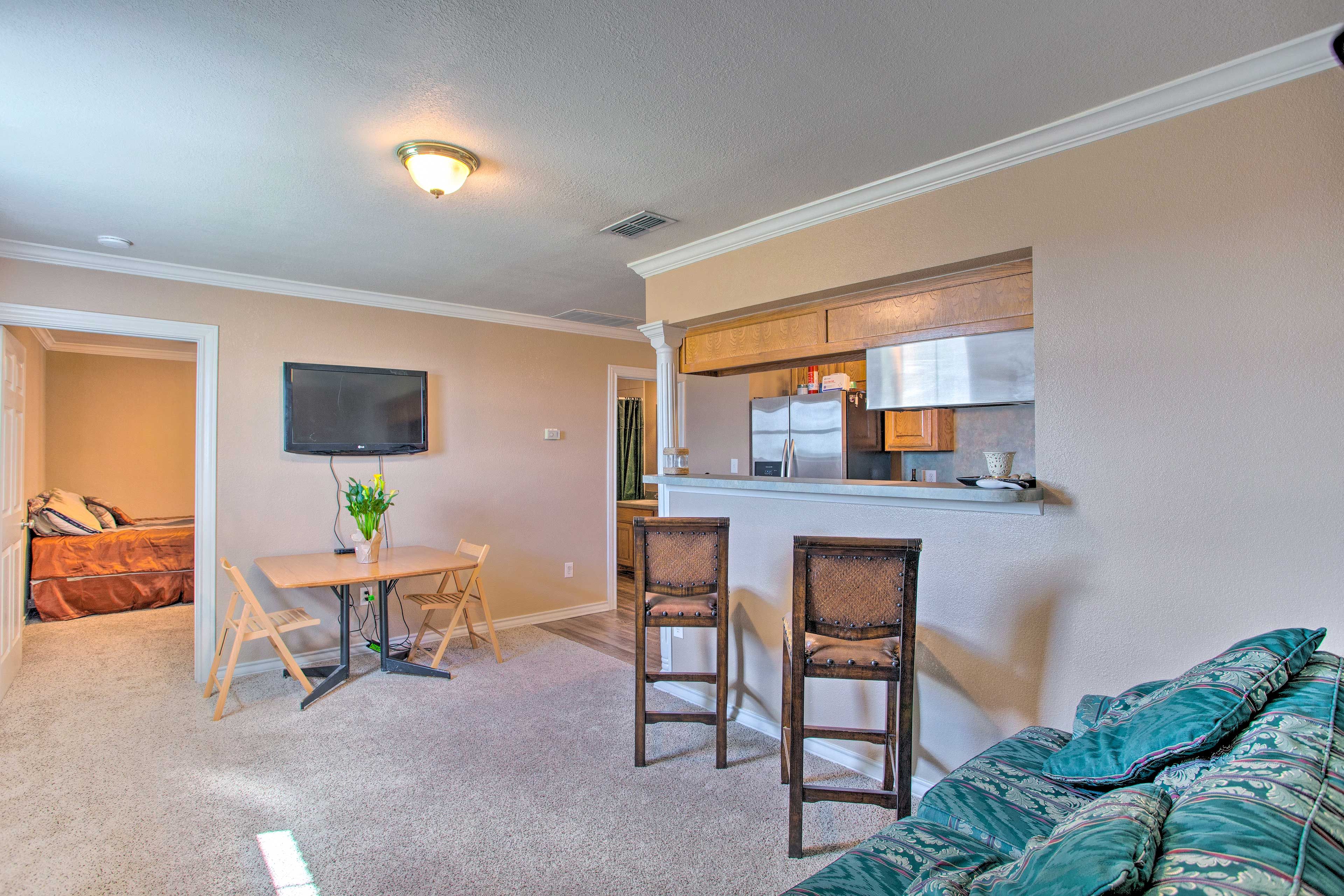 Living Room | Air Conditioning