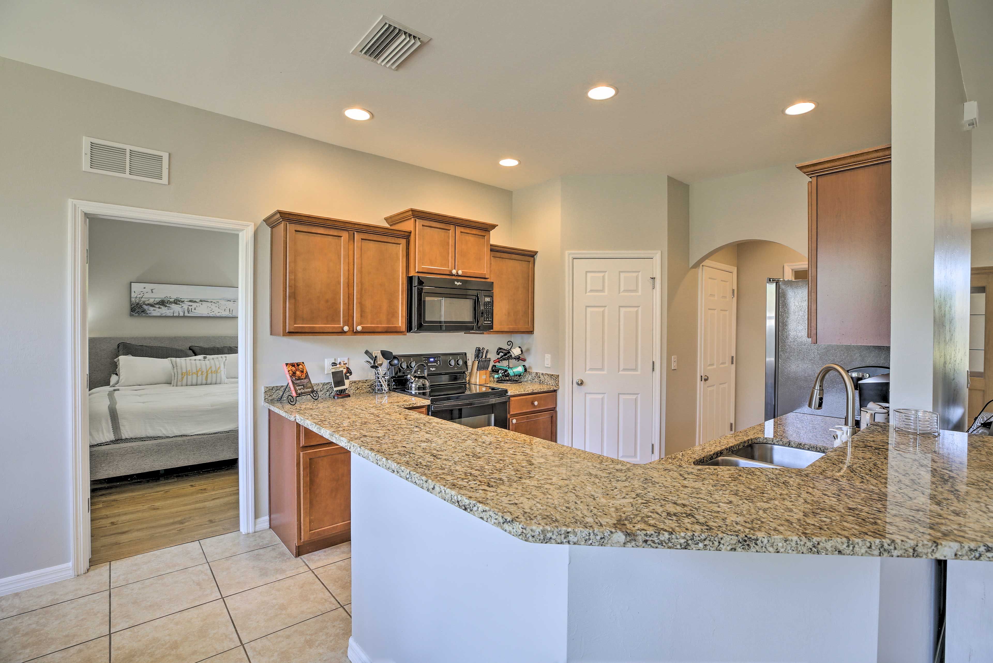 Kitchen | Fully Equipped