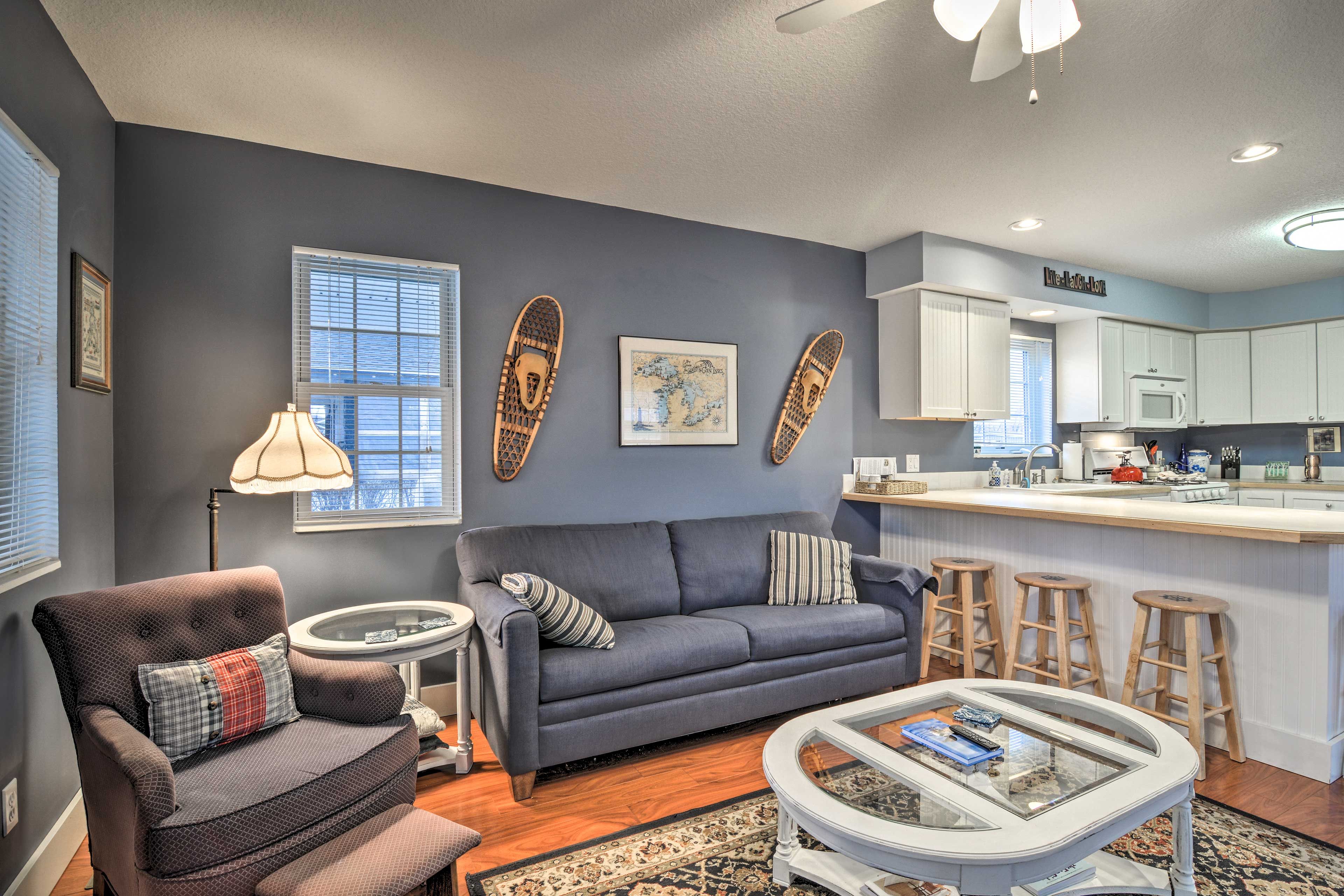 Living Room | Sleeper Sofa