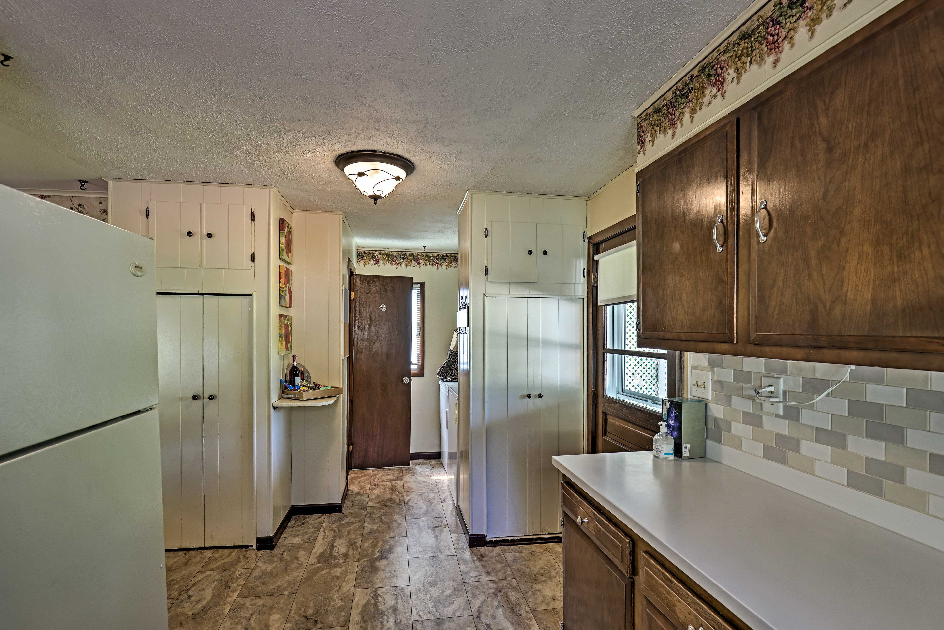 Fully Equipped Kitchen | Spices