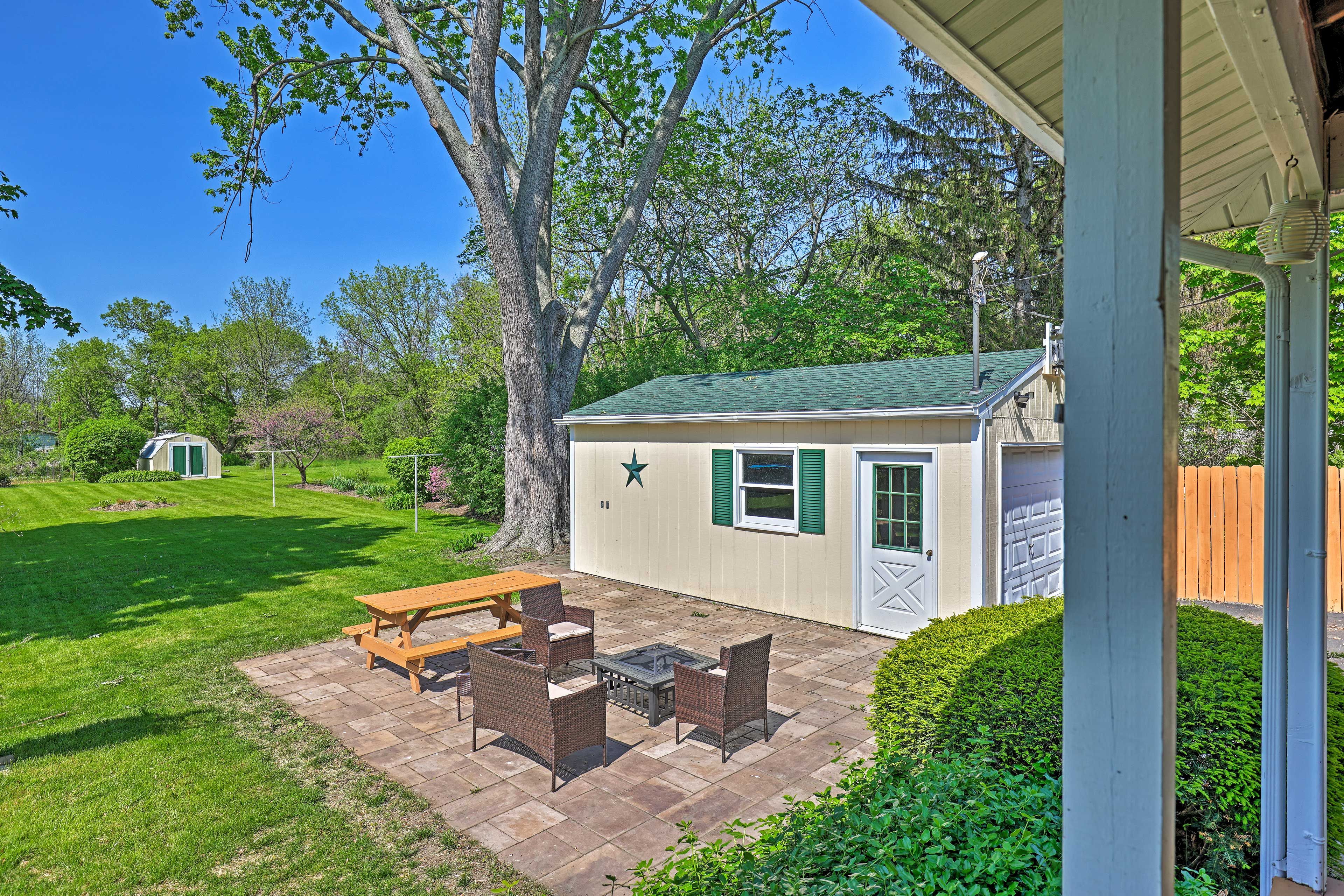 House Exterior | Fire Pit