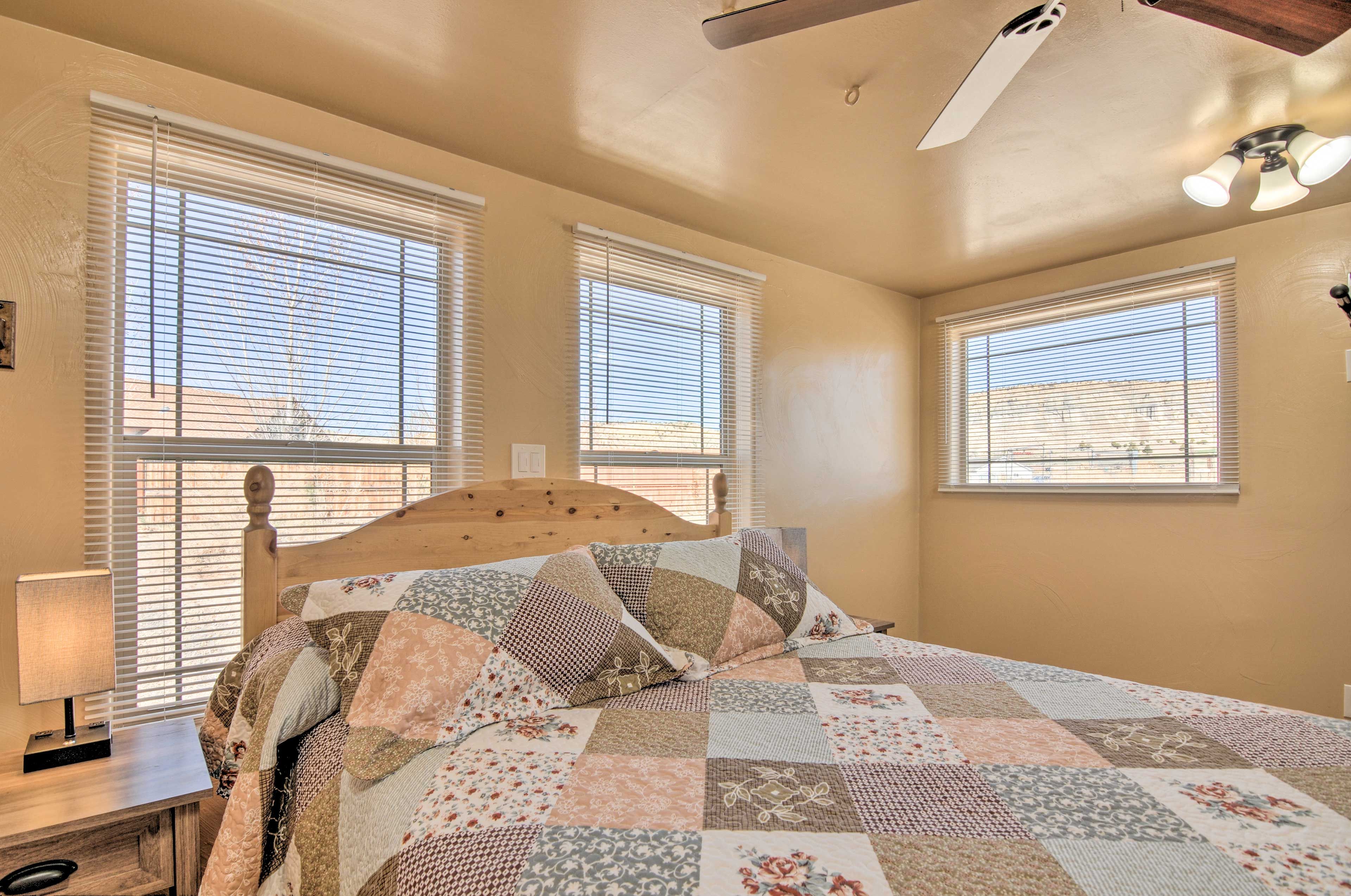 Bedroom | Linens Provided