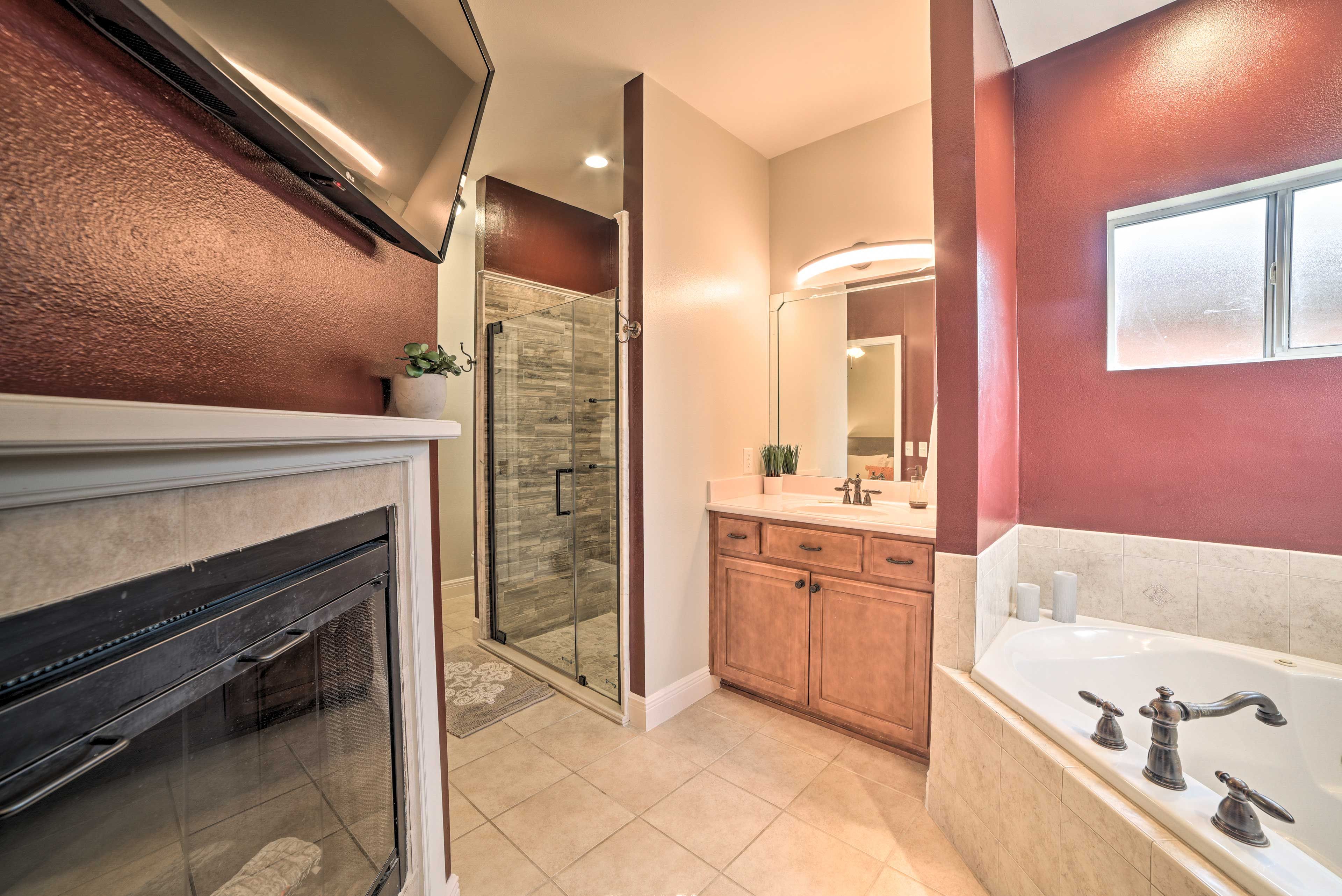En-Suite Bathroom | Electric Fireplace | Smart TV