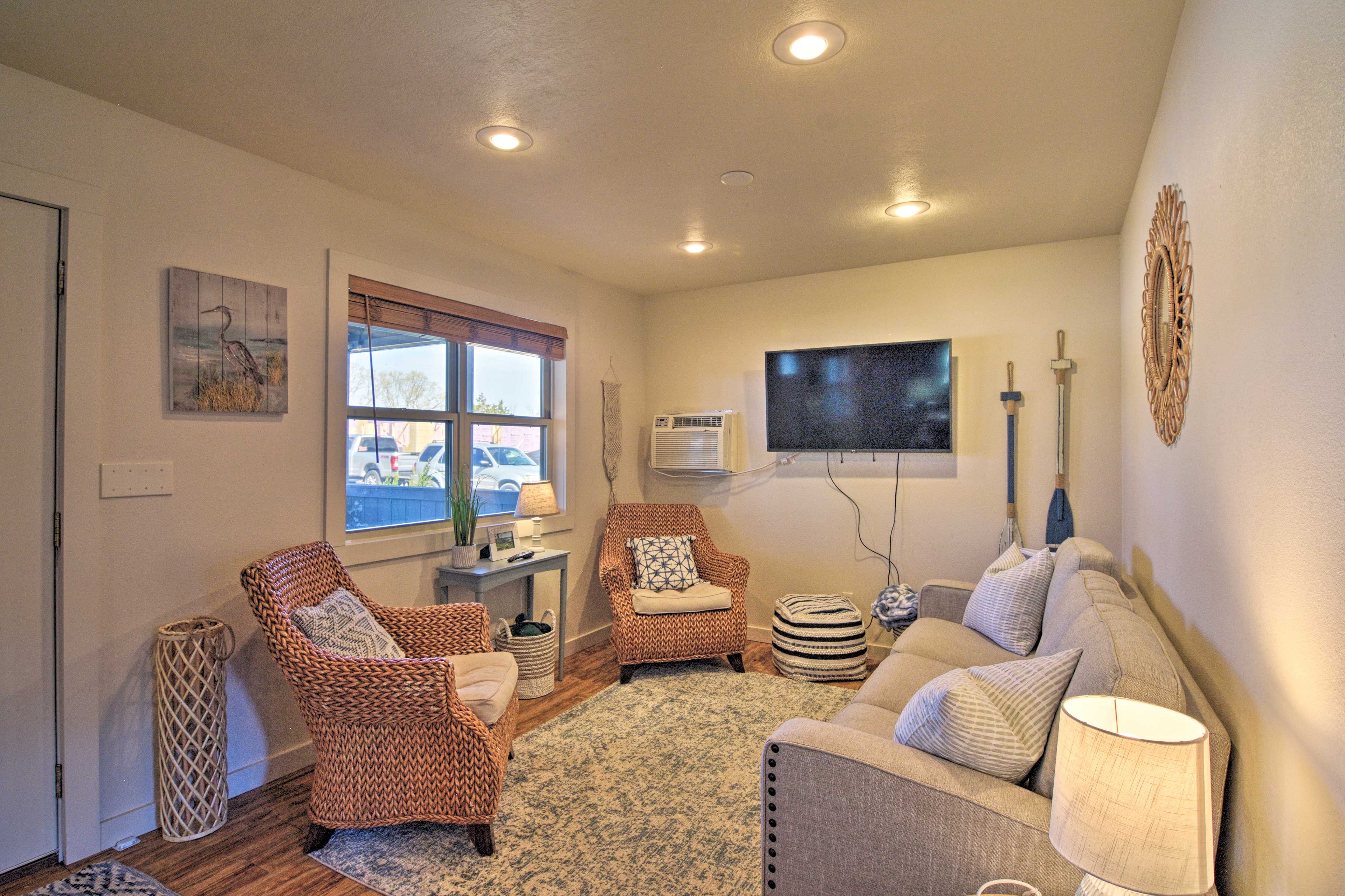 Living Room | Free WiFi (10 Mbps)