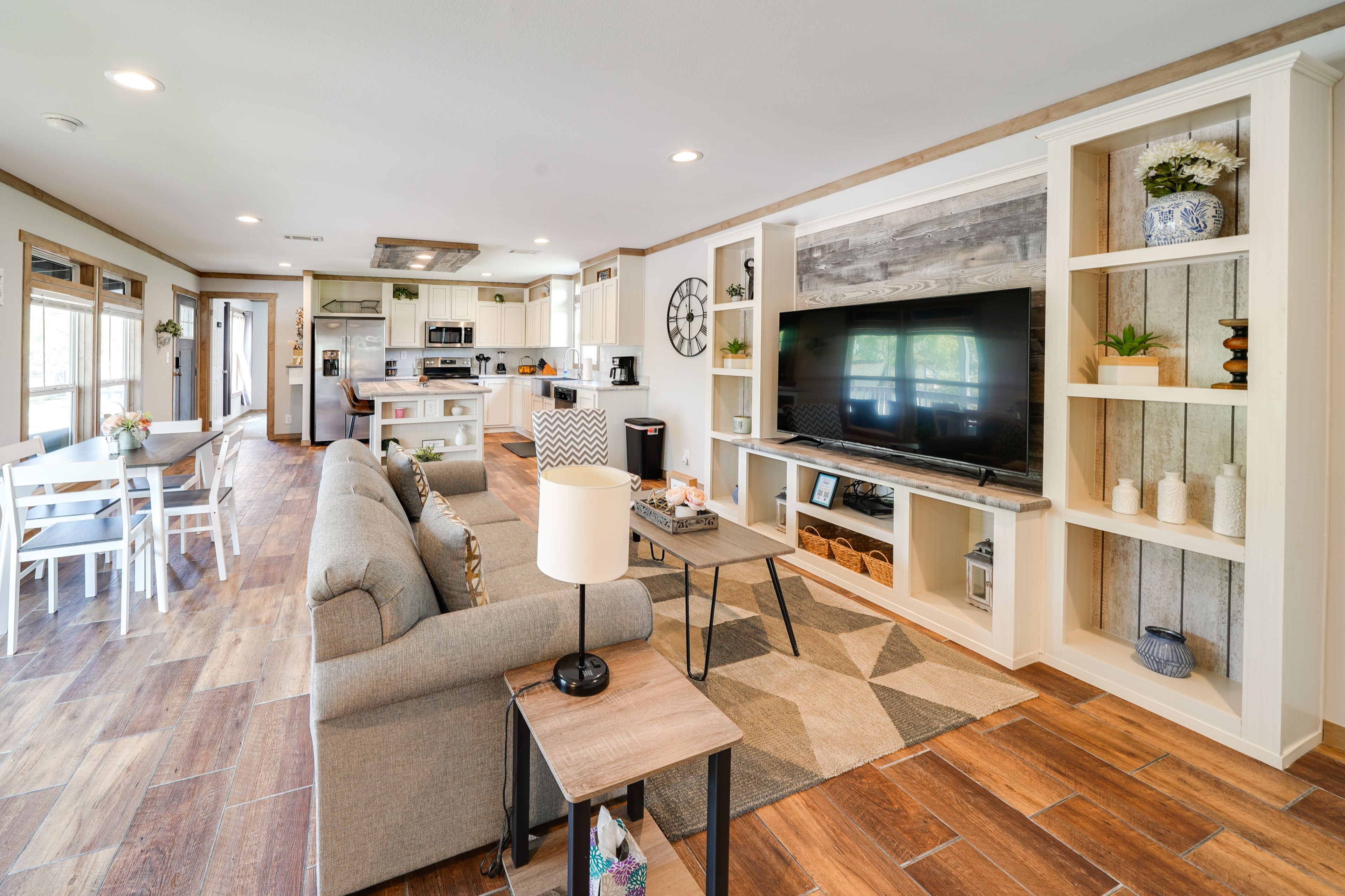 Yancey Vacation Rental | 3BR | 2BA | 1,140 Sq Ft | Stairs to Enter
