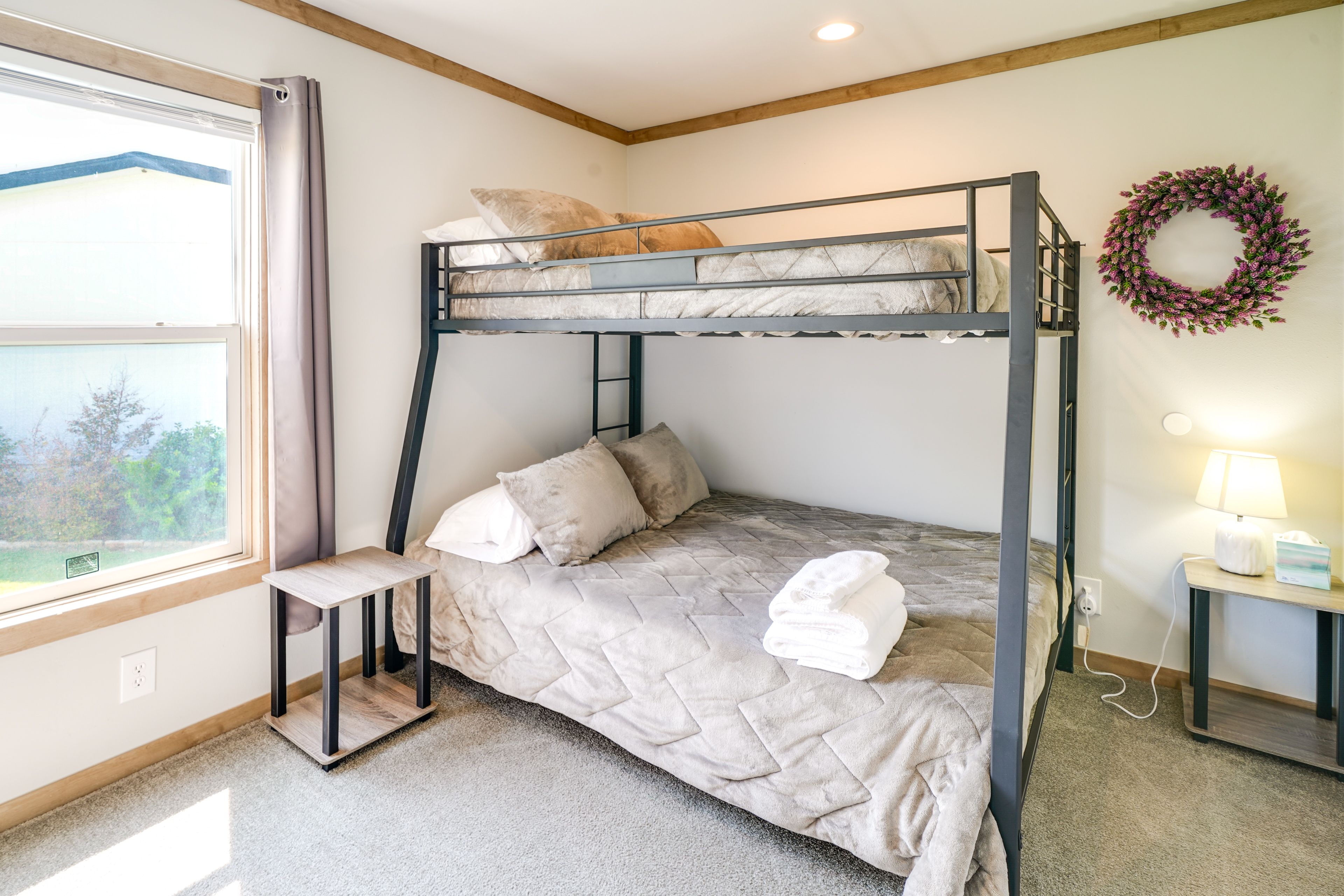 Bedroom 2 | Full/Queen Bunk Bed