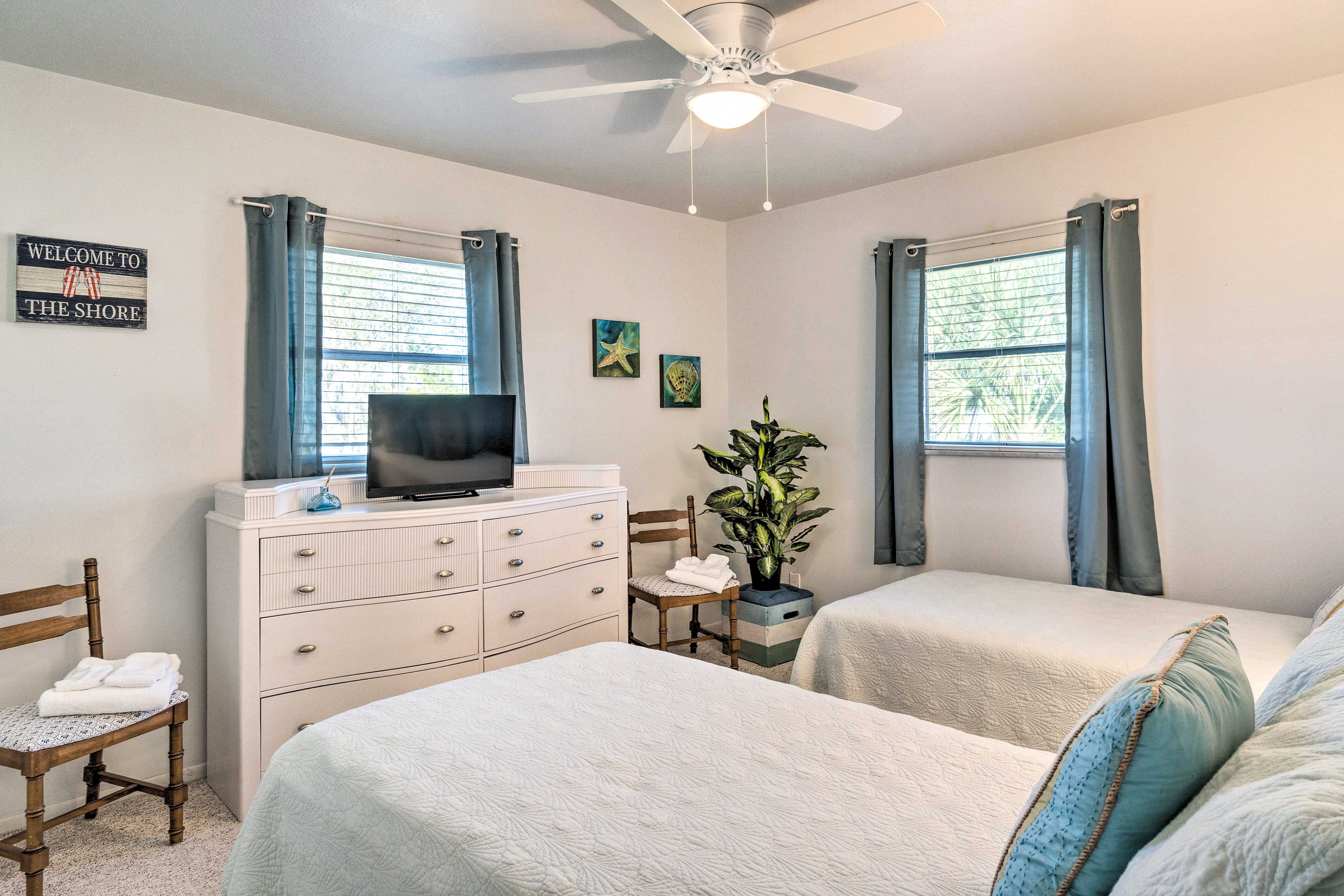 Bedroom 2 | 2 Twin Beds