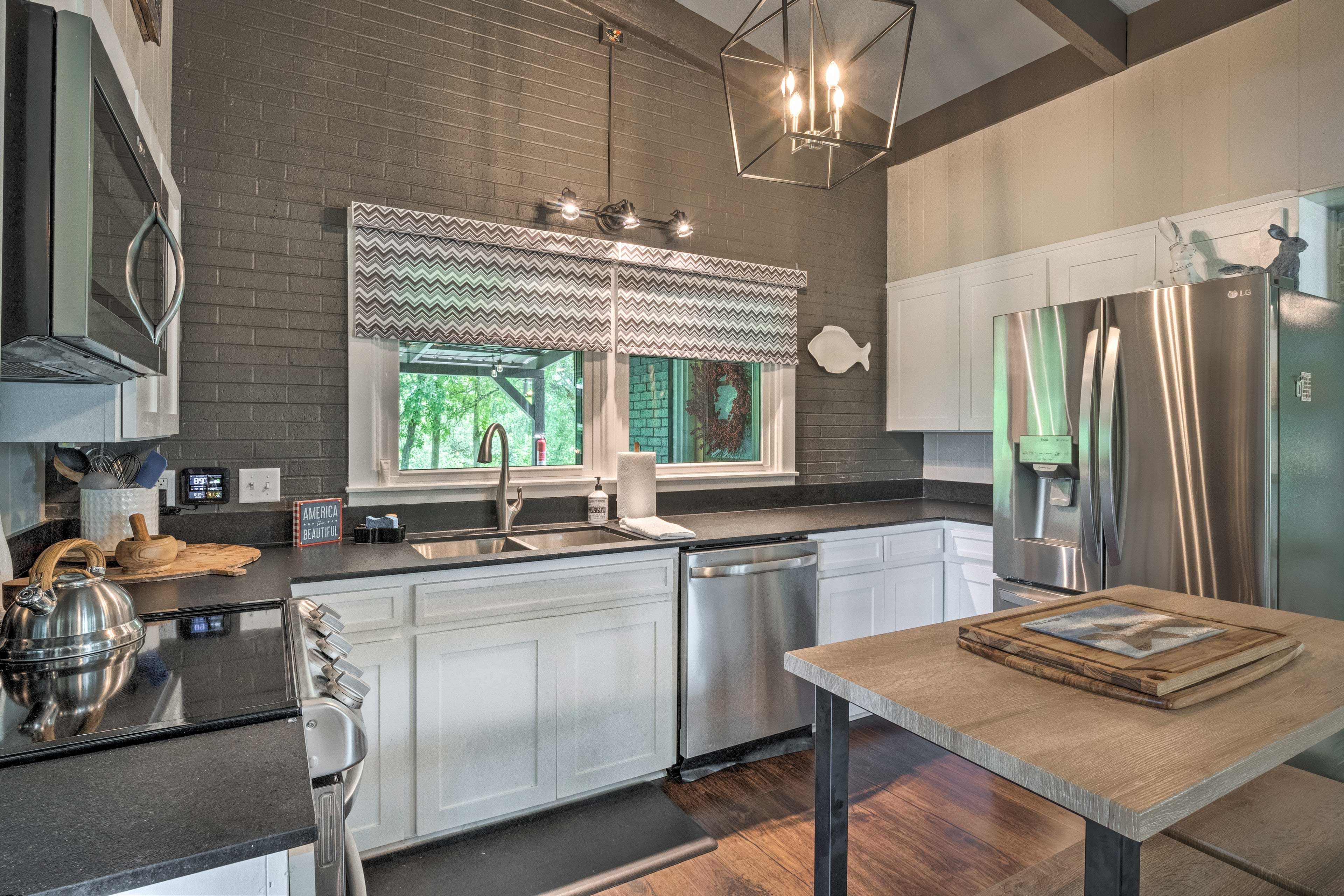 Kitchen | Stainless Steel Appliances