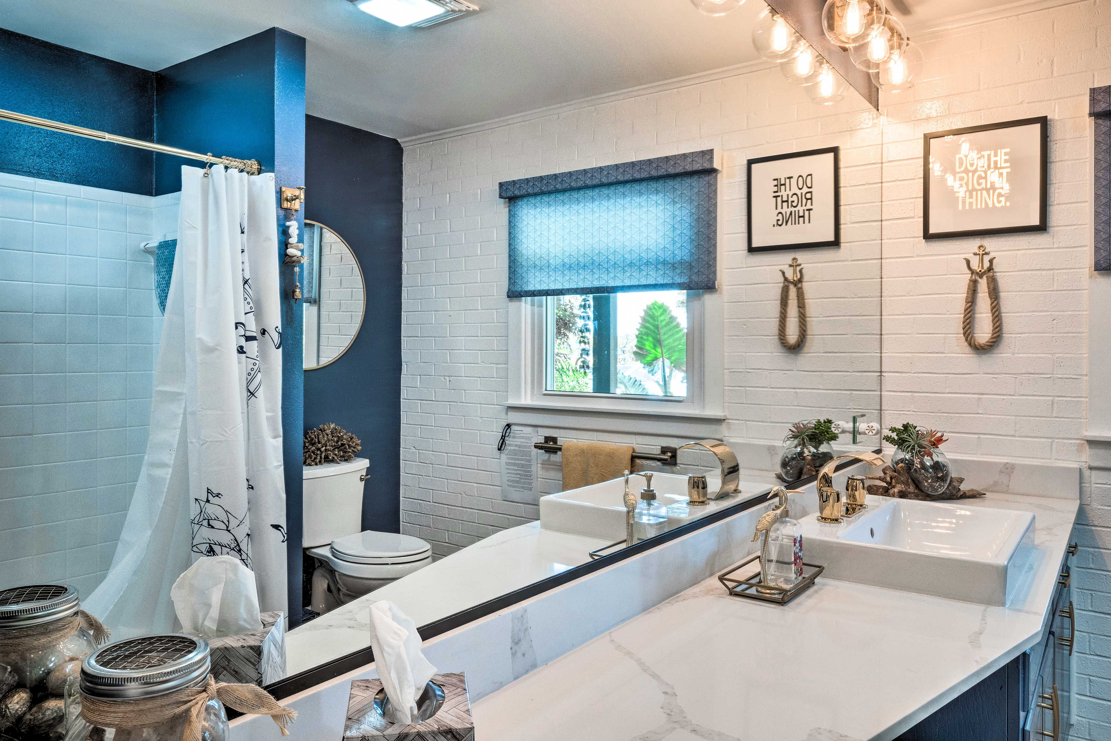 Full Bathroom