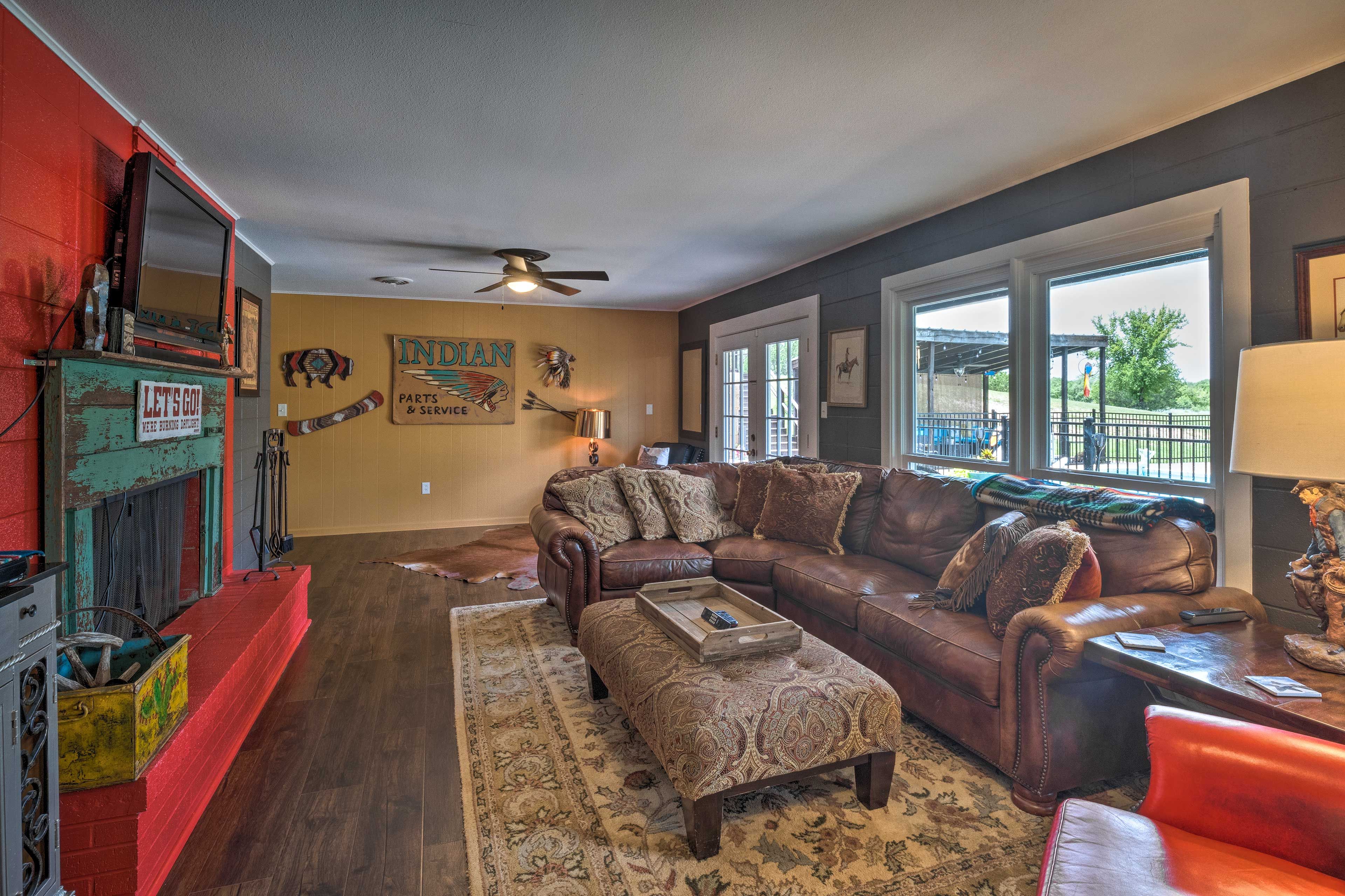 Downstairs Living Room | Wood-Burning Fireplace