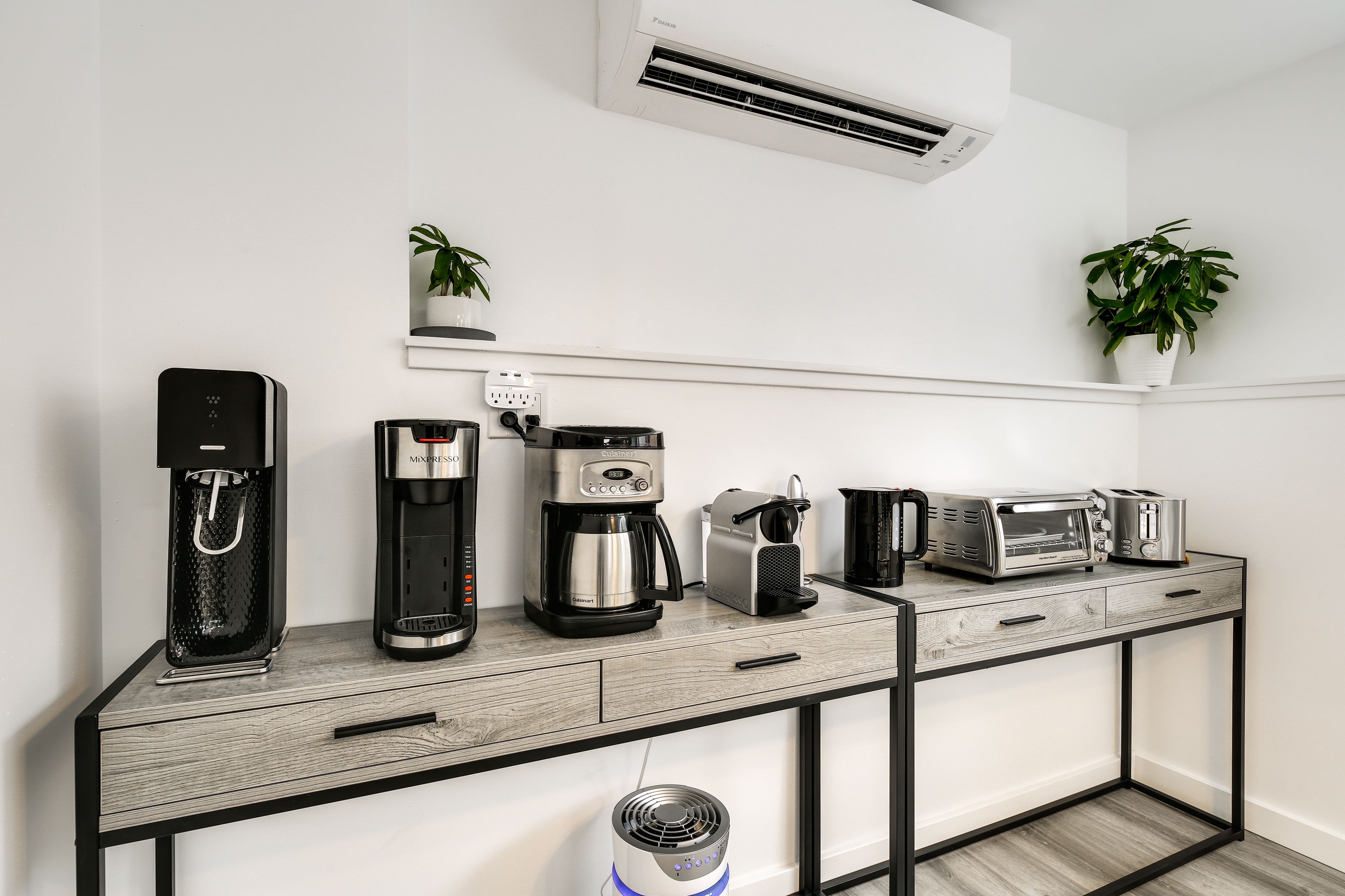 Large Selection of Coffee Brewing Devices