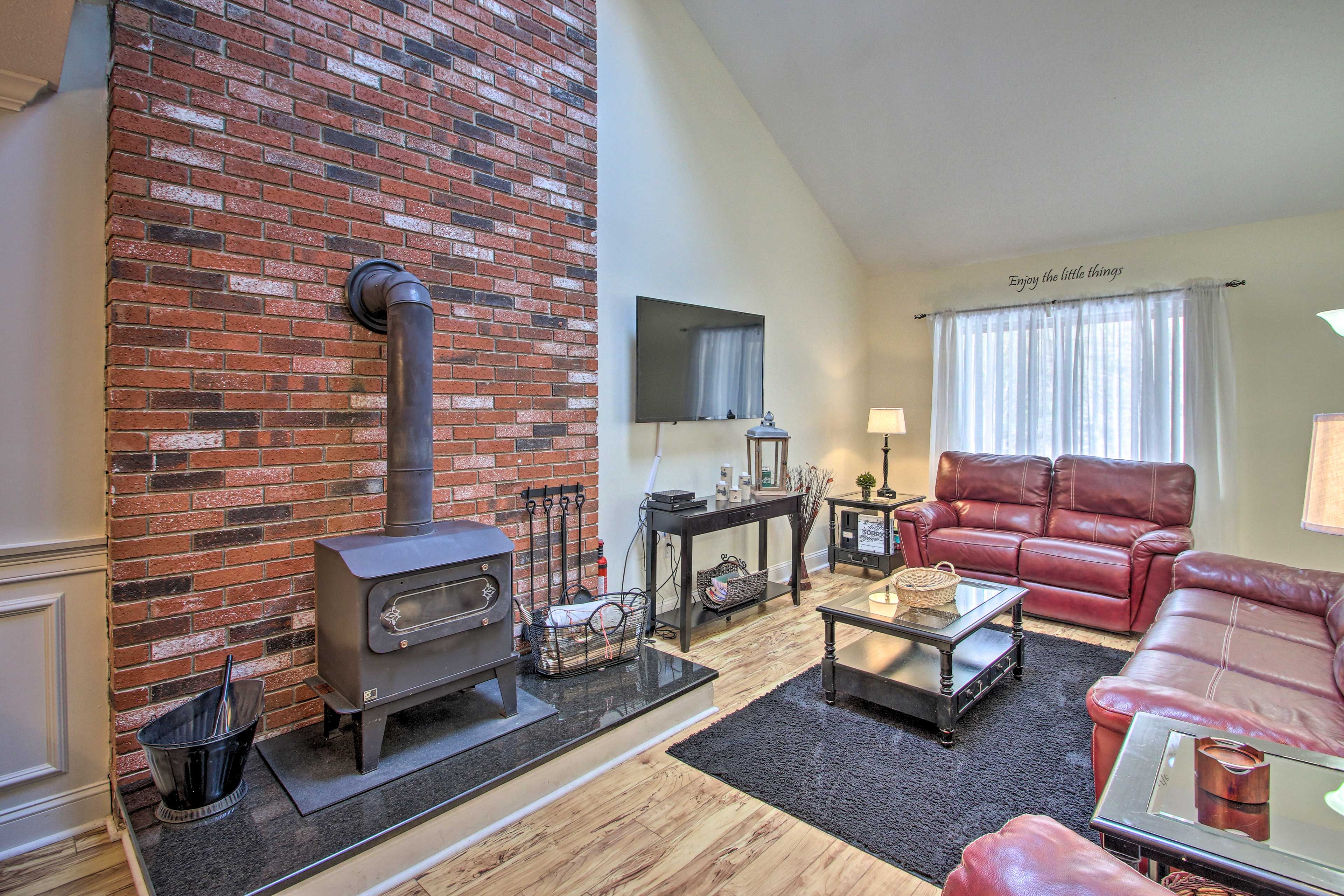 Living Room | Free WiFi