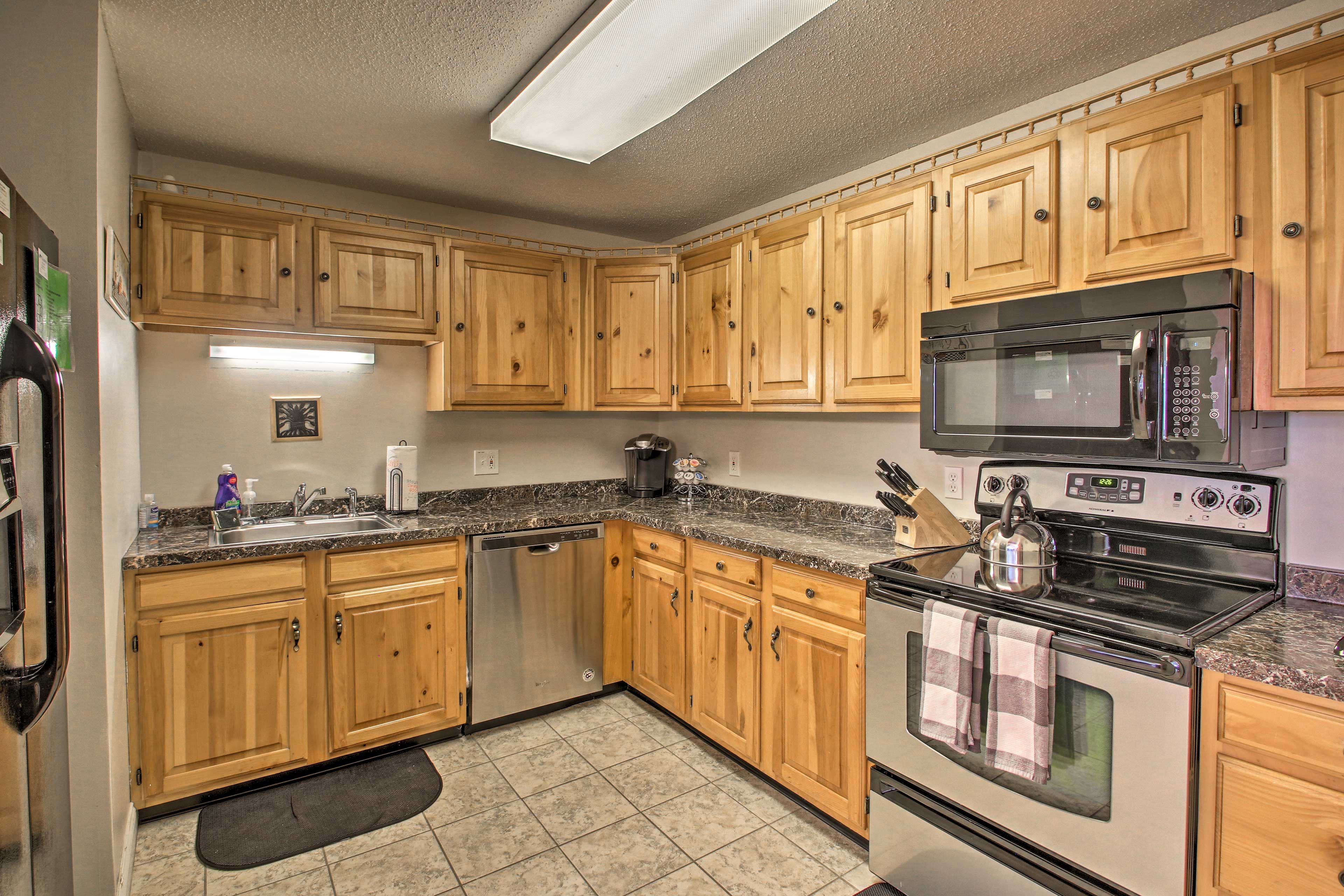 Kitchen | Main Floor | Fully Equipped