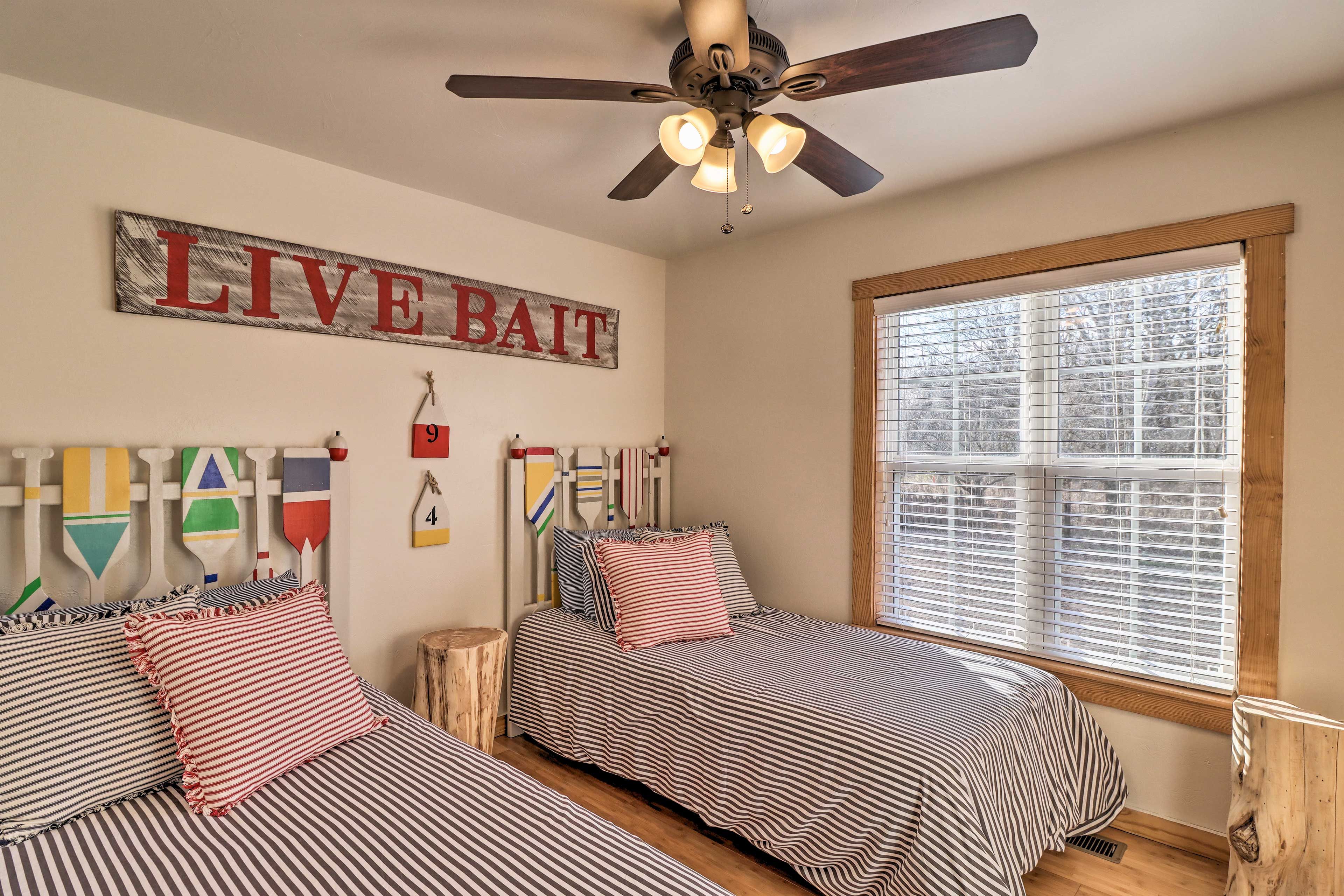 Bedroom 4 | 2 Twin Beds