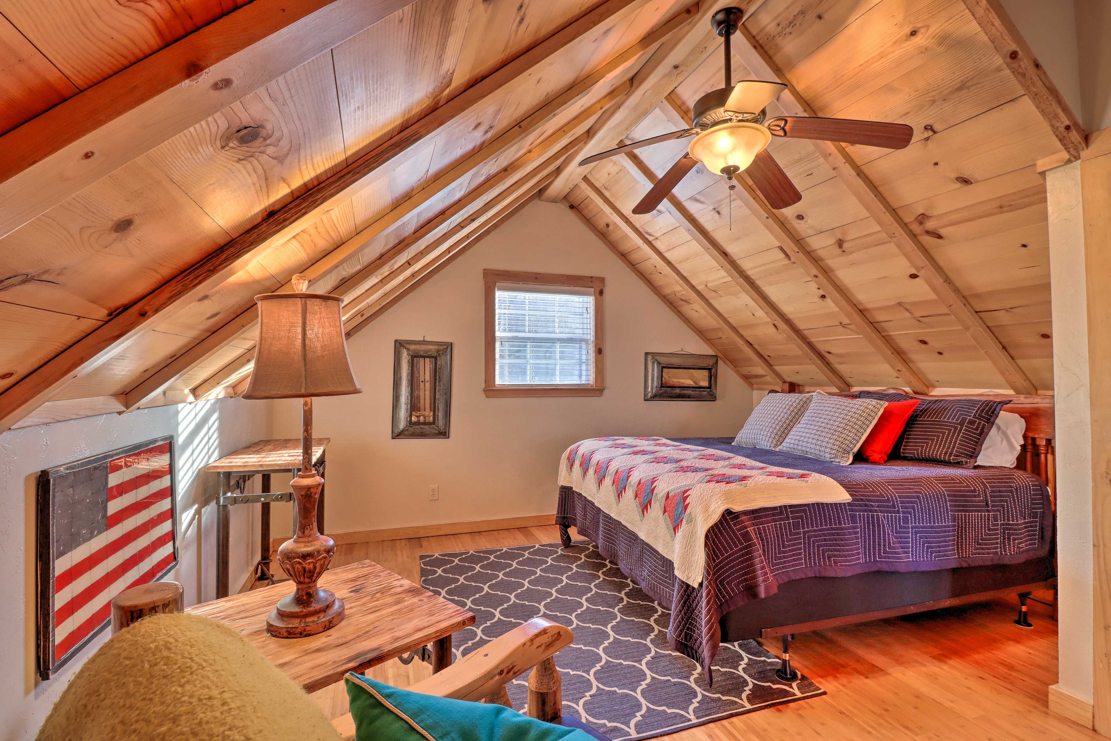 Bedroom 2 | 2nd Floor (Loft) | King Bed