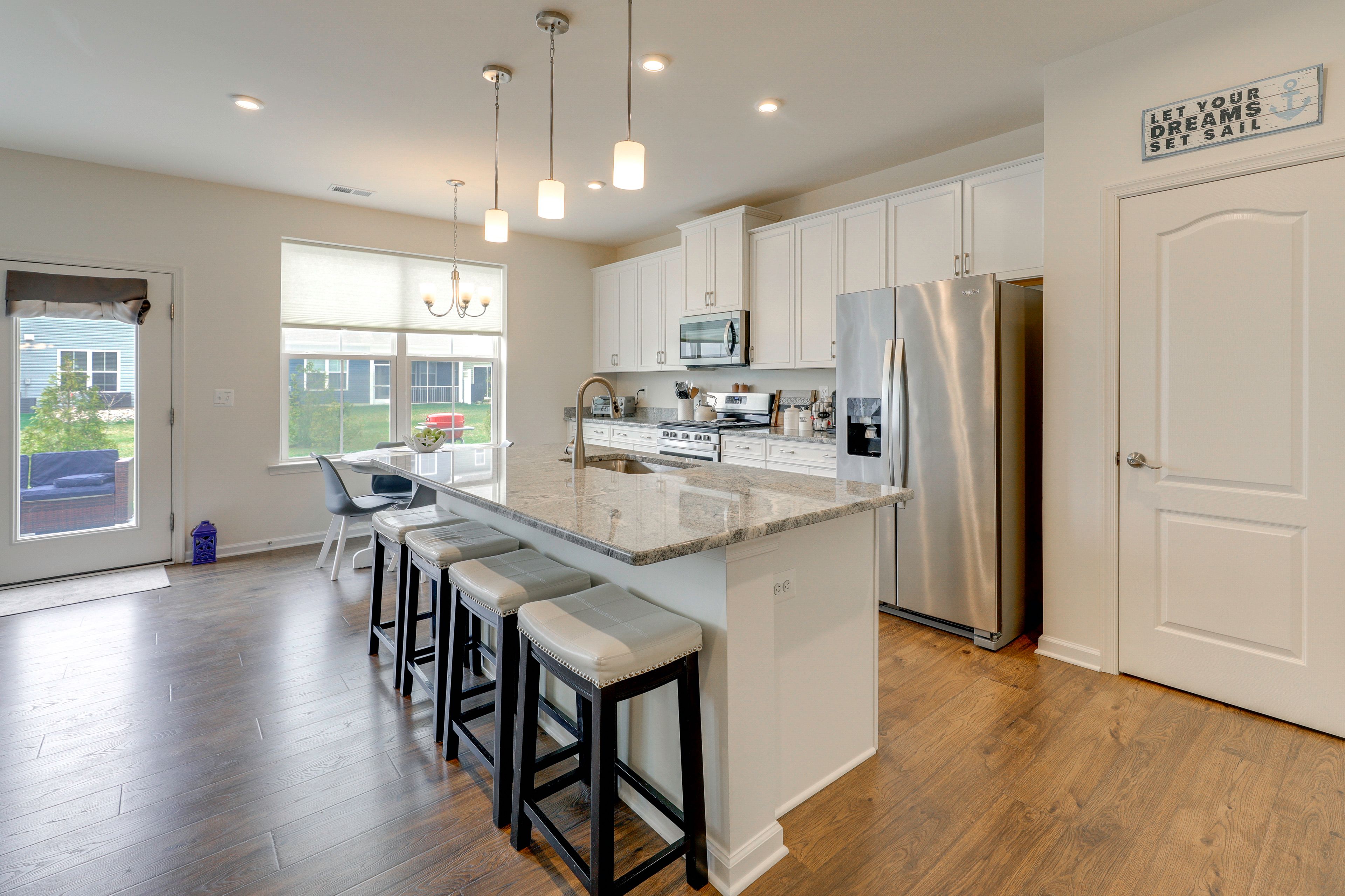 Fully Equipped Kitchen | Dishware/Flatware | 1st Floor