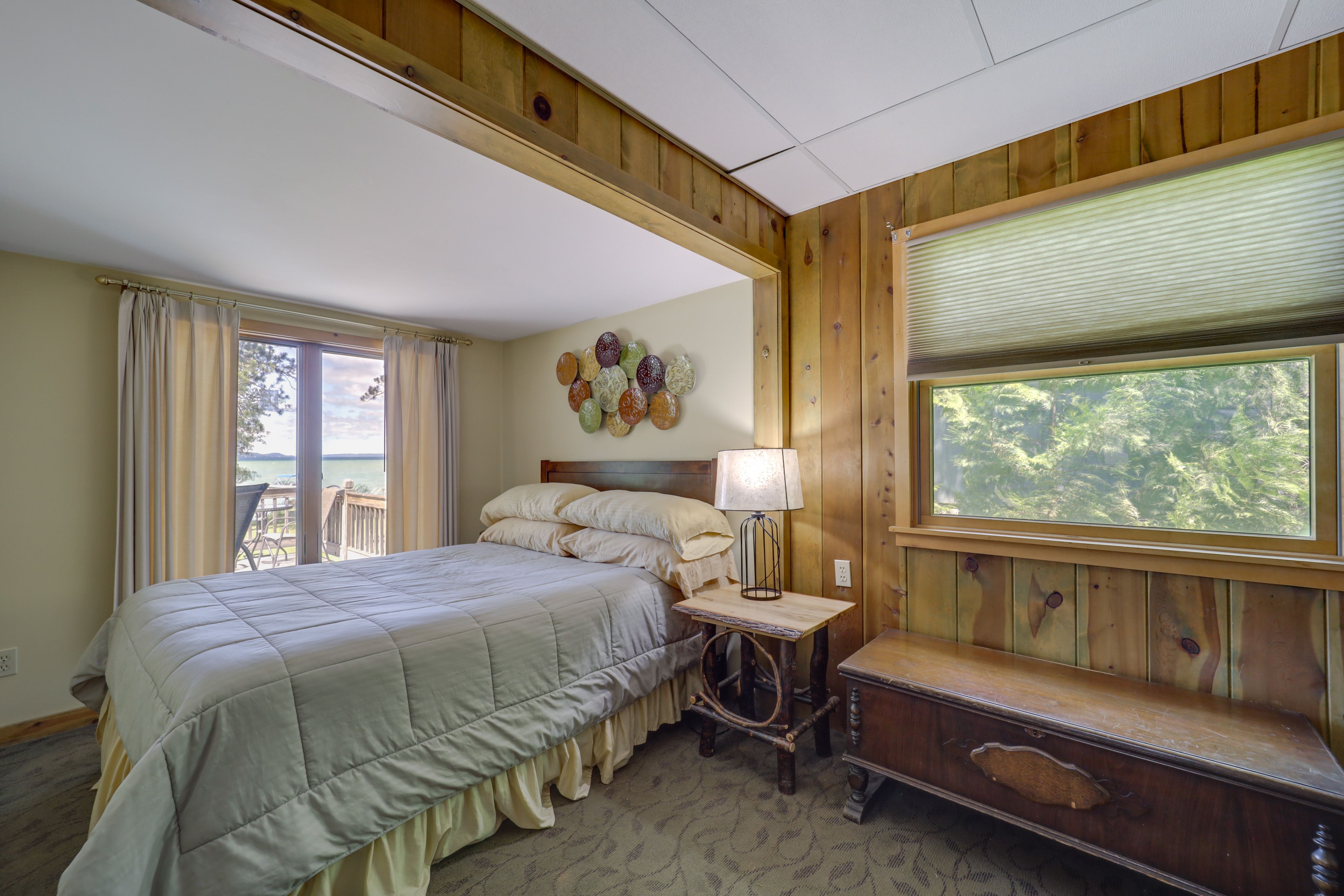 Bedroom 2 | Queen Bed | Linens Not Provided