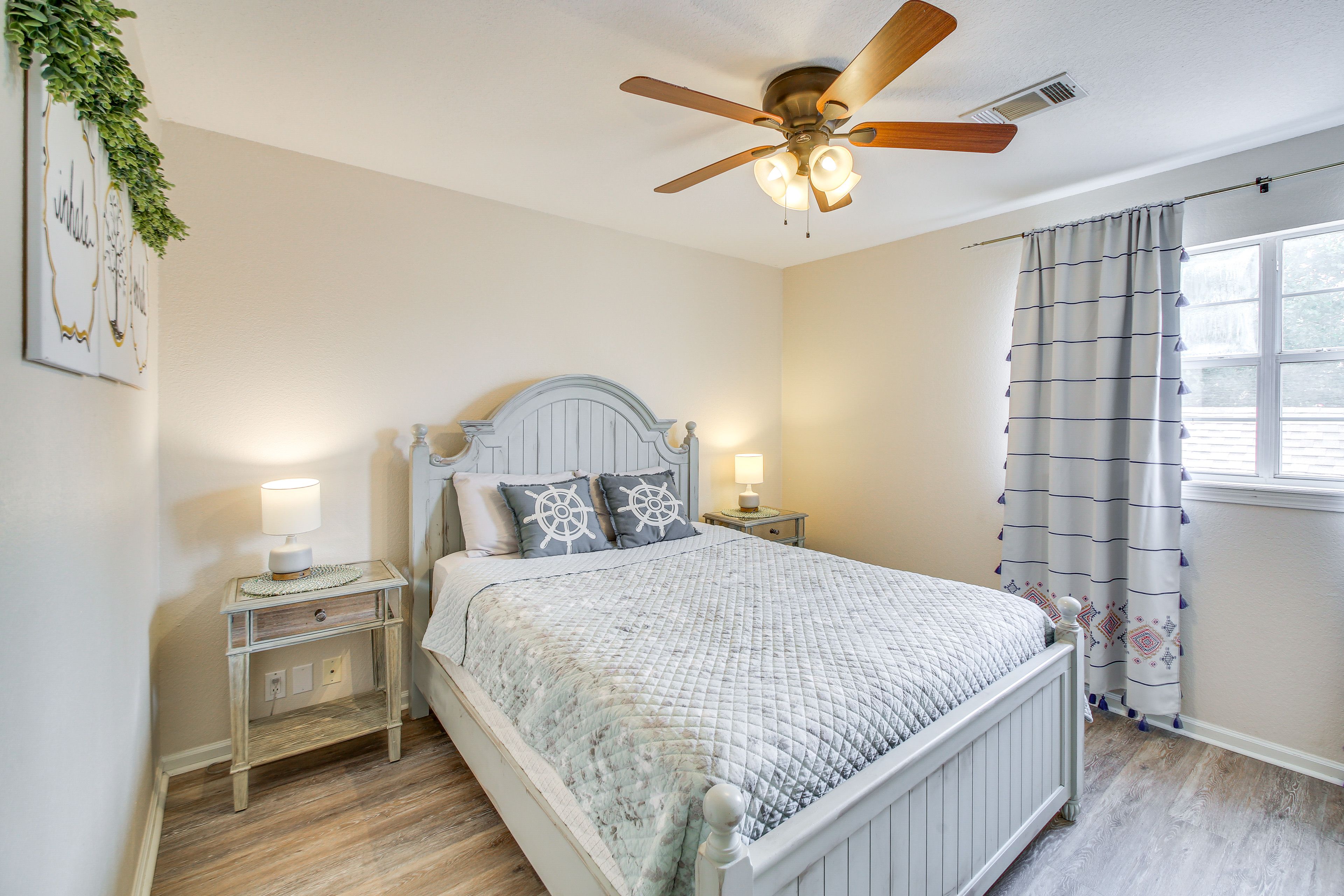 Bedroom 2 | Queen Bed | 2nd Floor