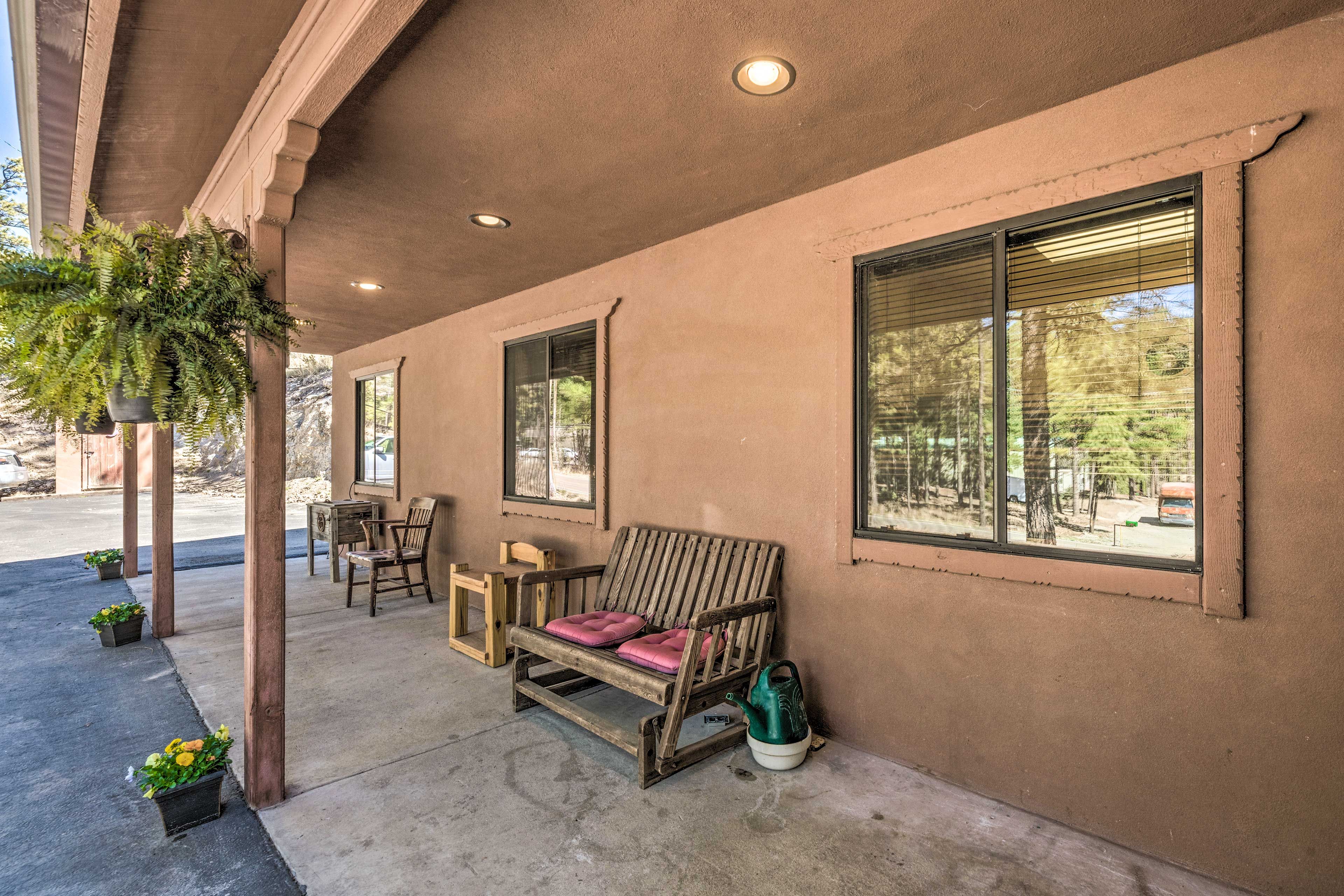 Ruidoso Vacation Rental | 3BR | 1.5BA | 1,900 Sq Ft | Single-Story Home