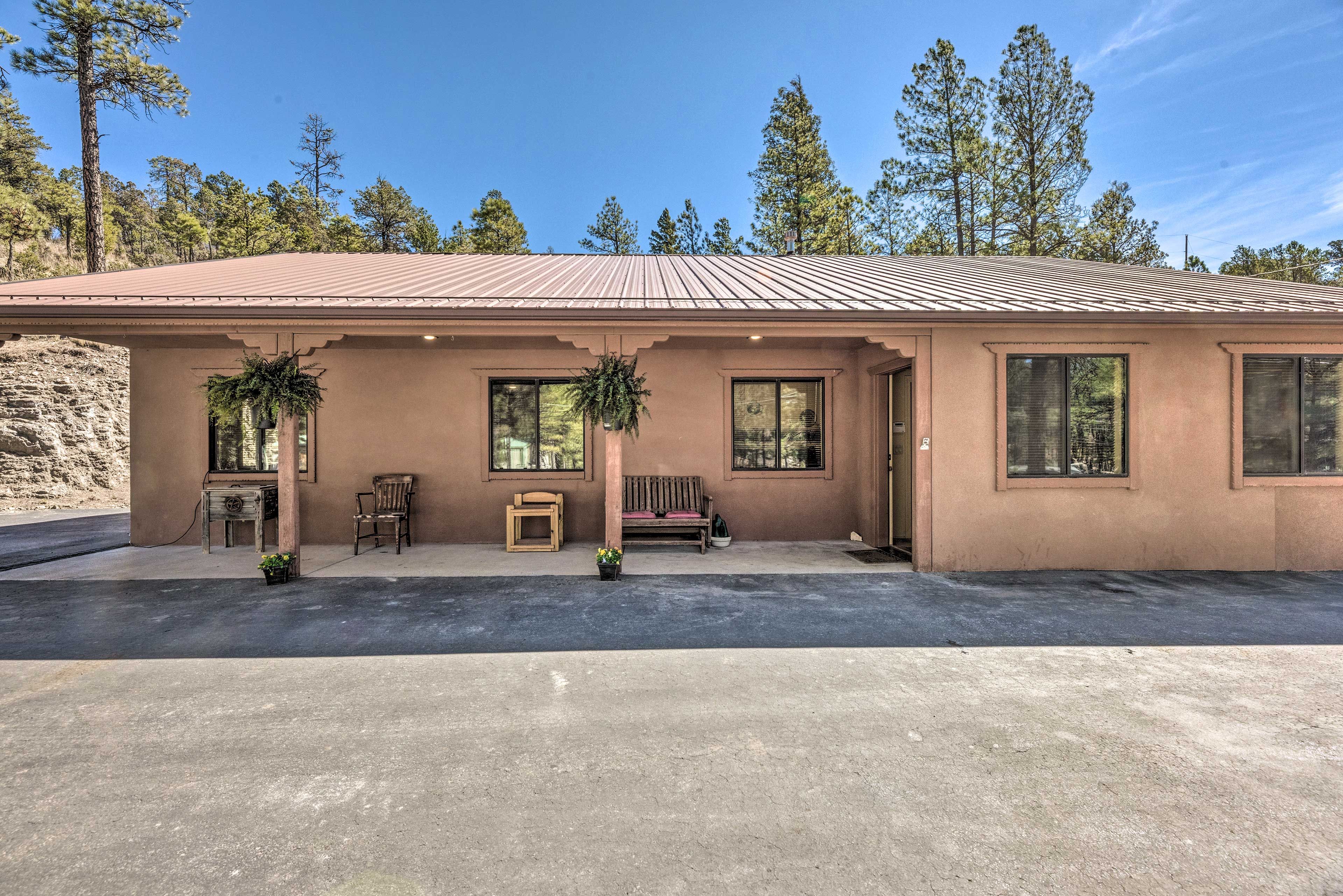 House Exterior | Forest Views