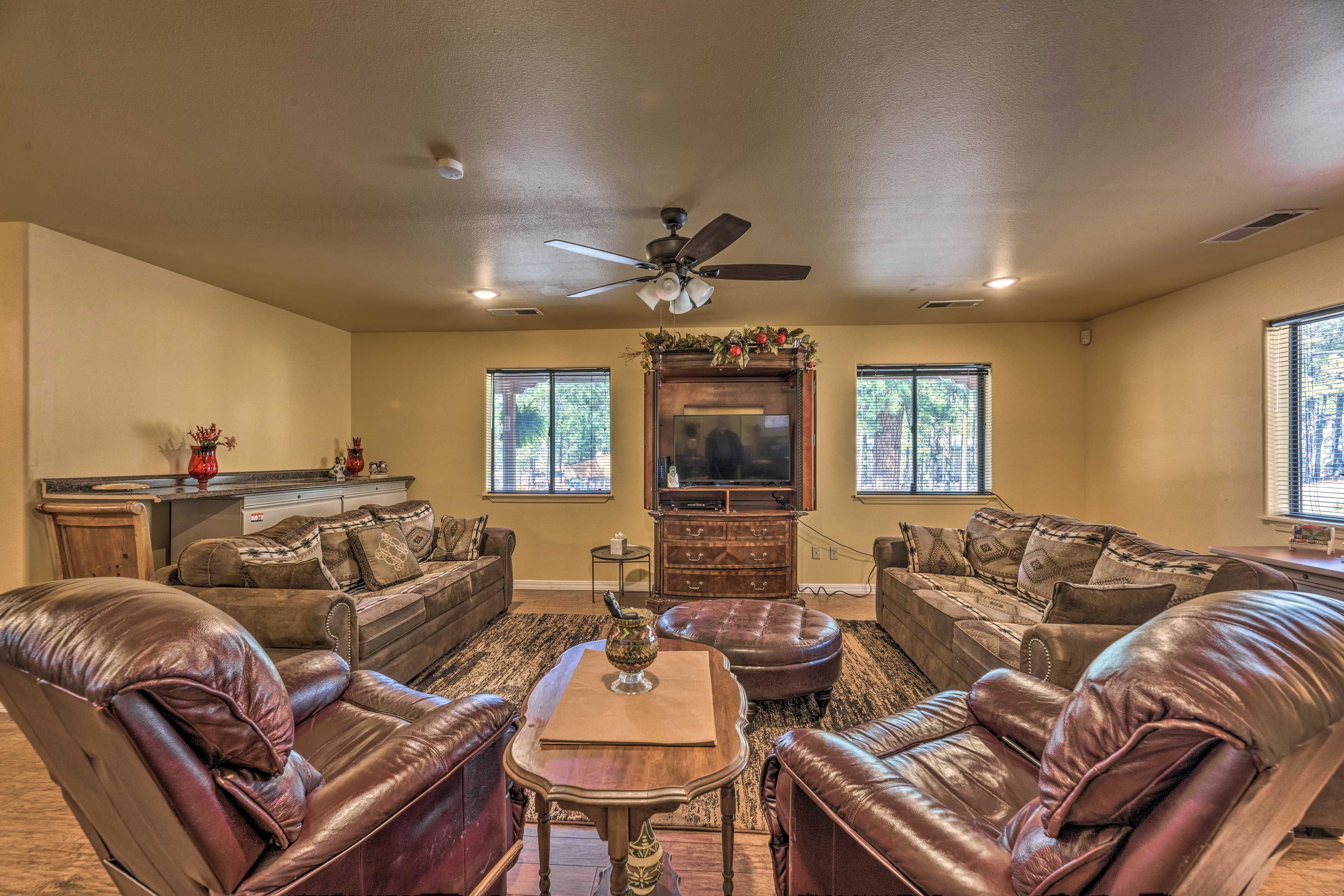 Living Room | Smart TV | Central Heat & A/C | Pet Friendly w/ Fee (2 Pets Max)
