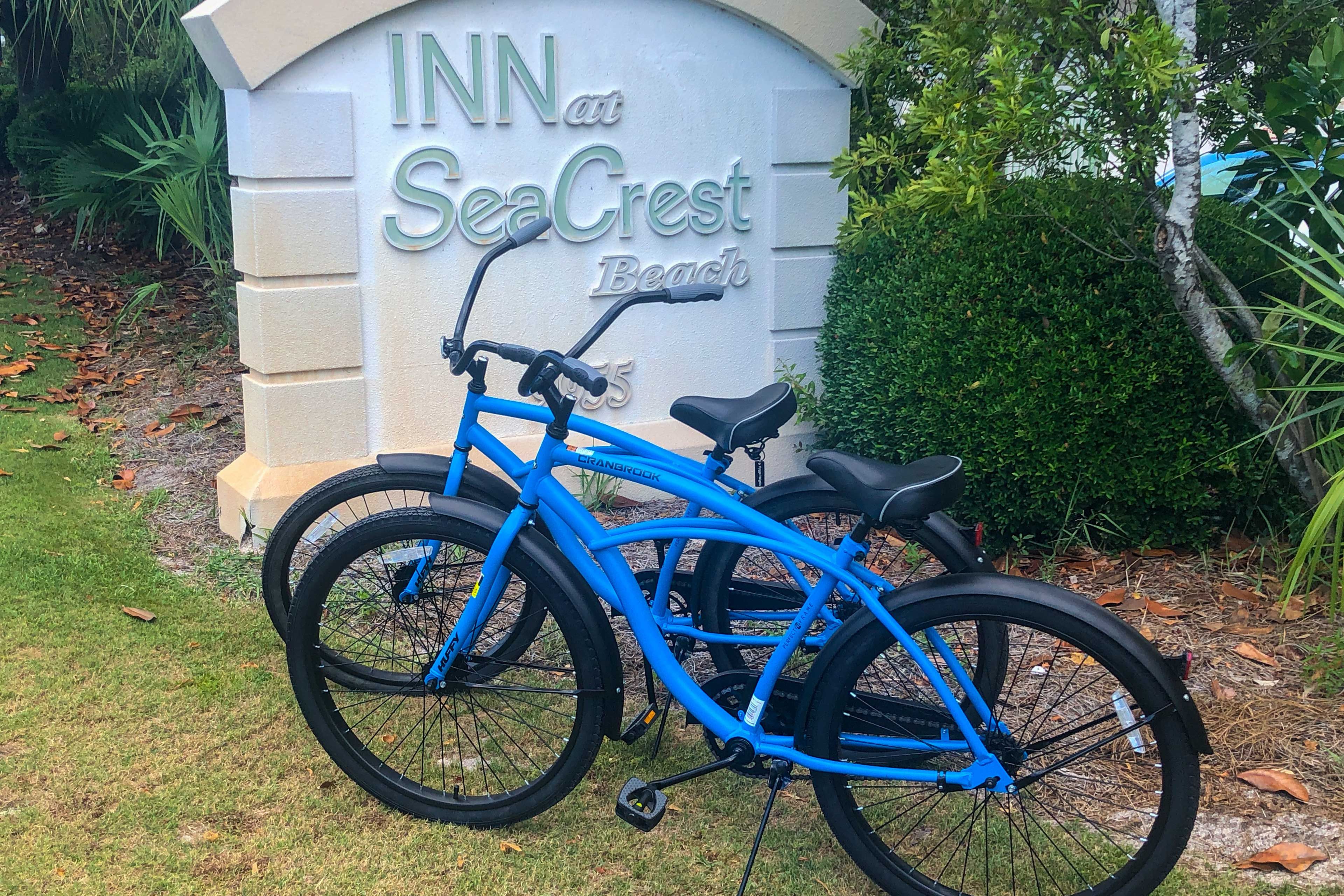 Condominium Entrance | 2 Bikes Provided